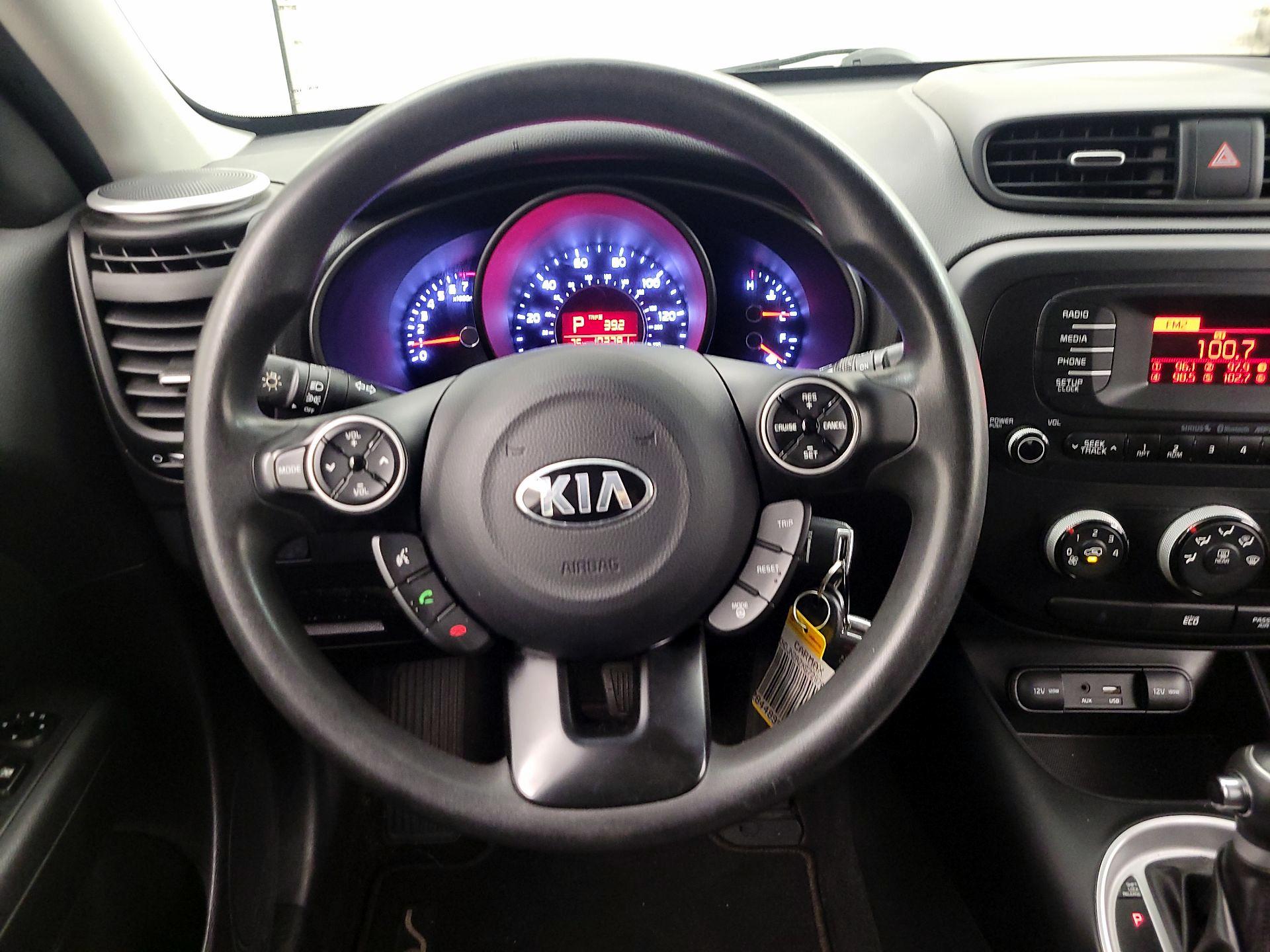 Thumbnail: 2016 Kia Soul - 10