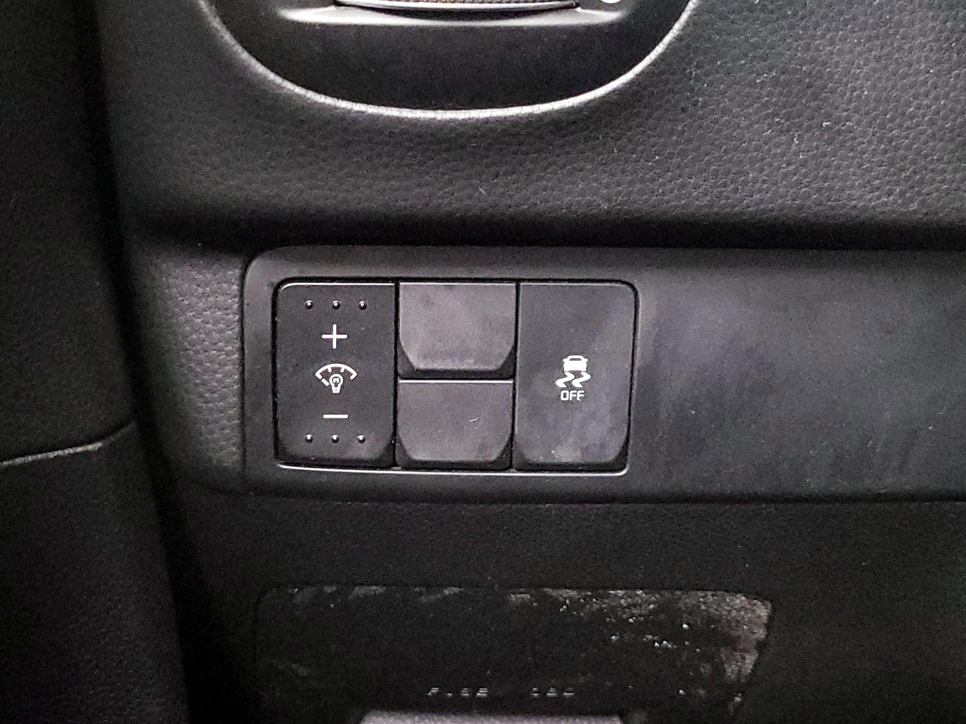 Thumbnail: 2016 Kia Soul - 13