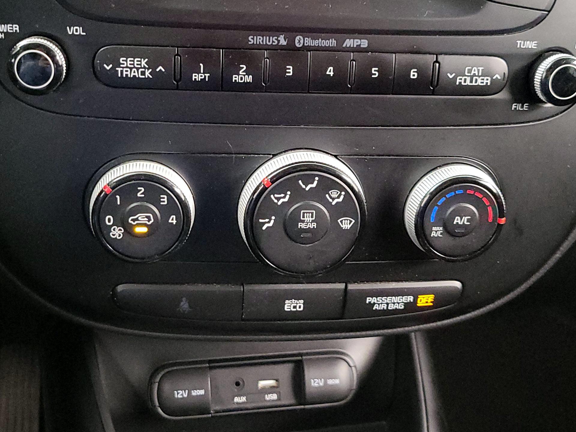 Thumbnail: 2016 Kia Soul - 15