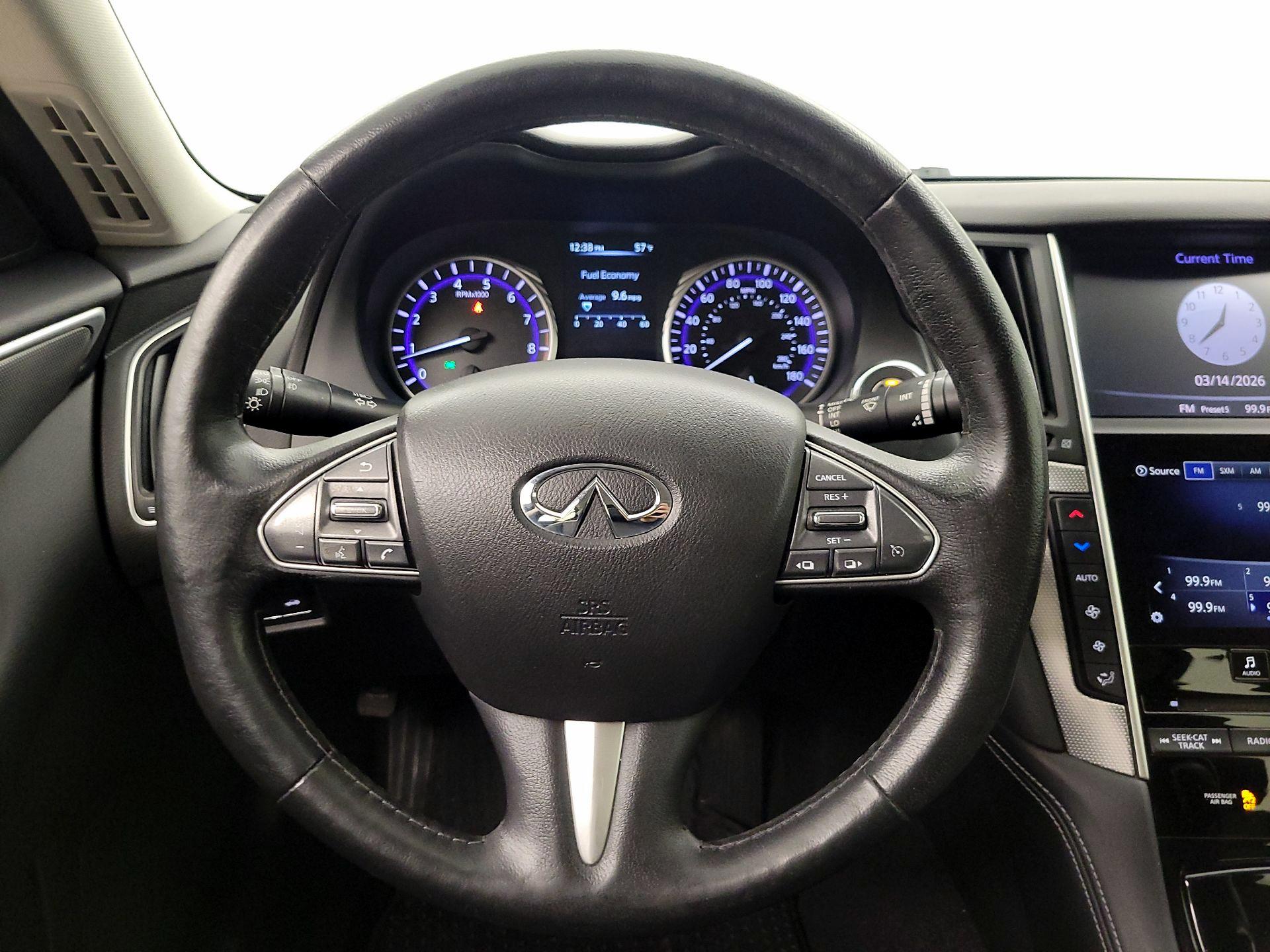 Thumbnail: 2015 INFINITI Q50 - 10