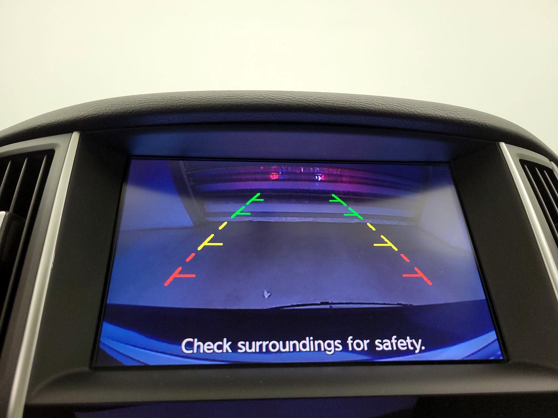 Thumbnail: 2015 INFINITI Q50 - 14