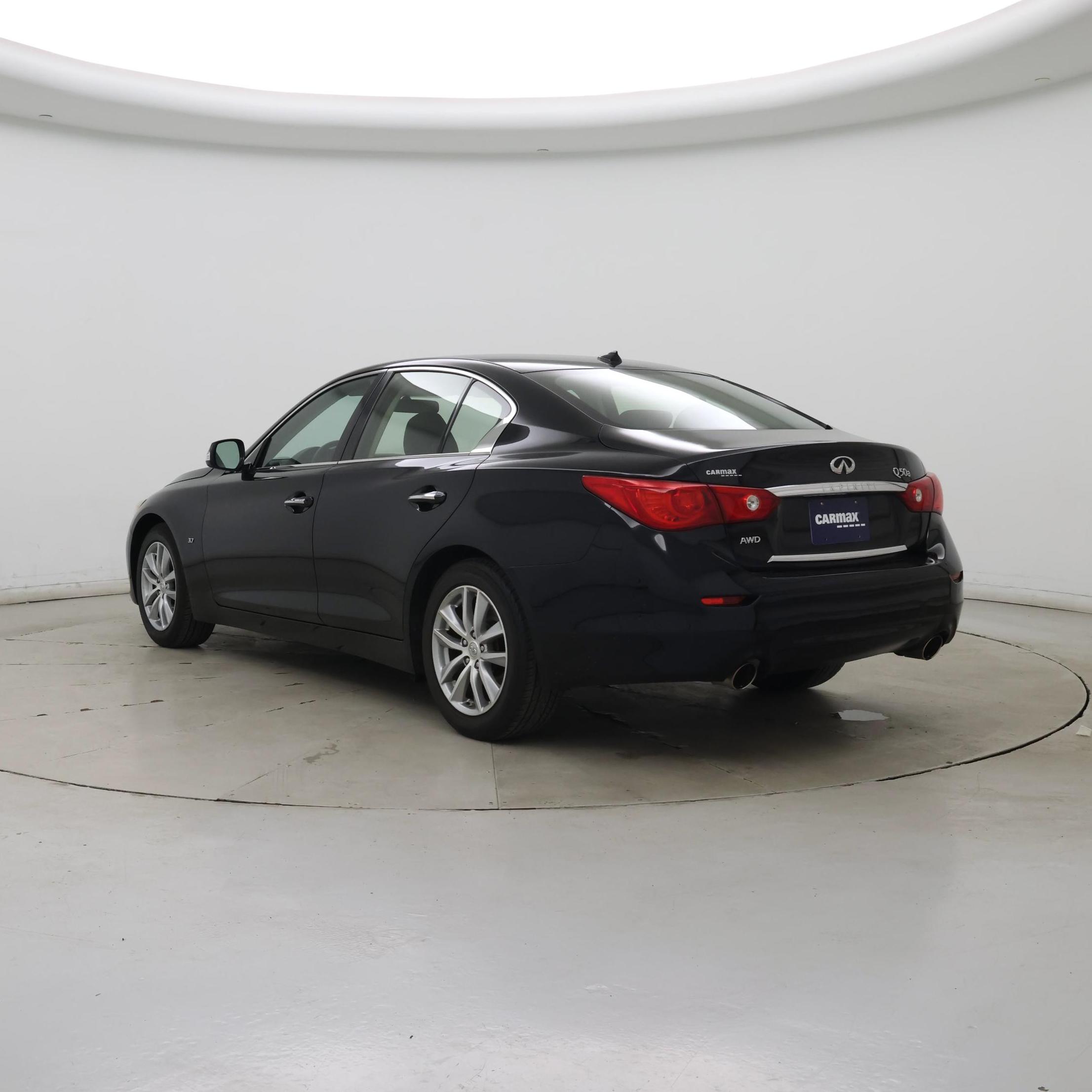 Thumbnail: 2015 INFINITI Q50 - 2