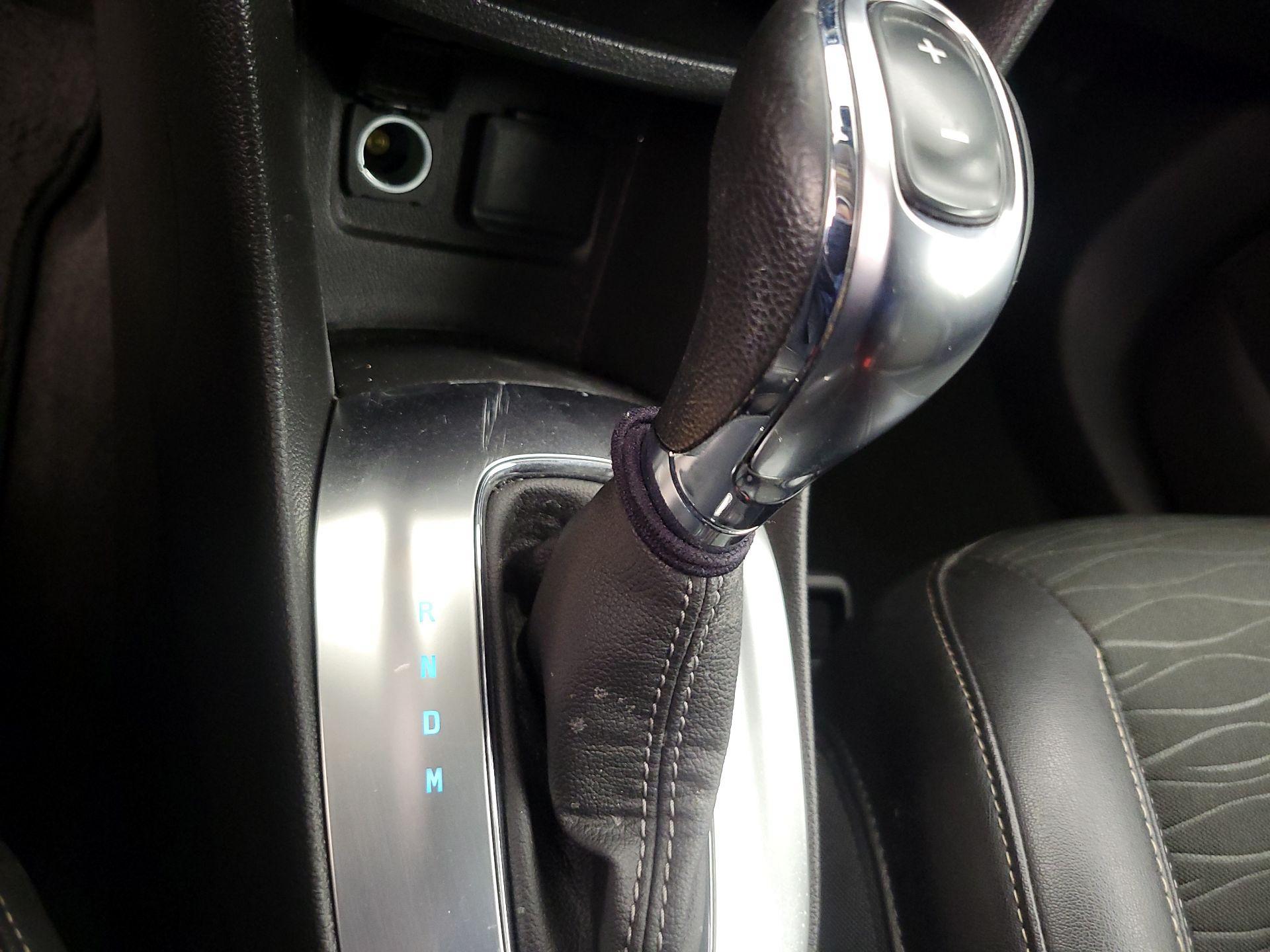 Thumbnail: 2016 Buick Encore - 17