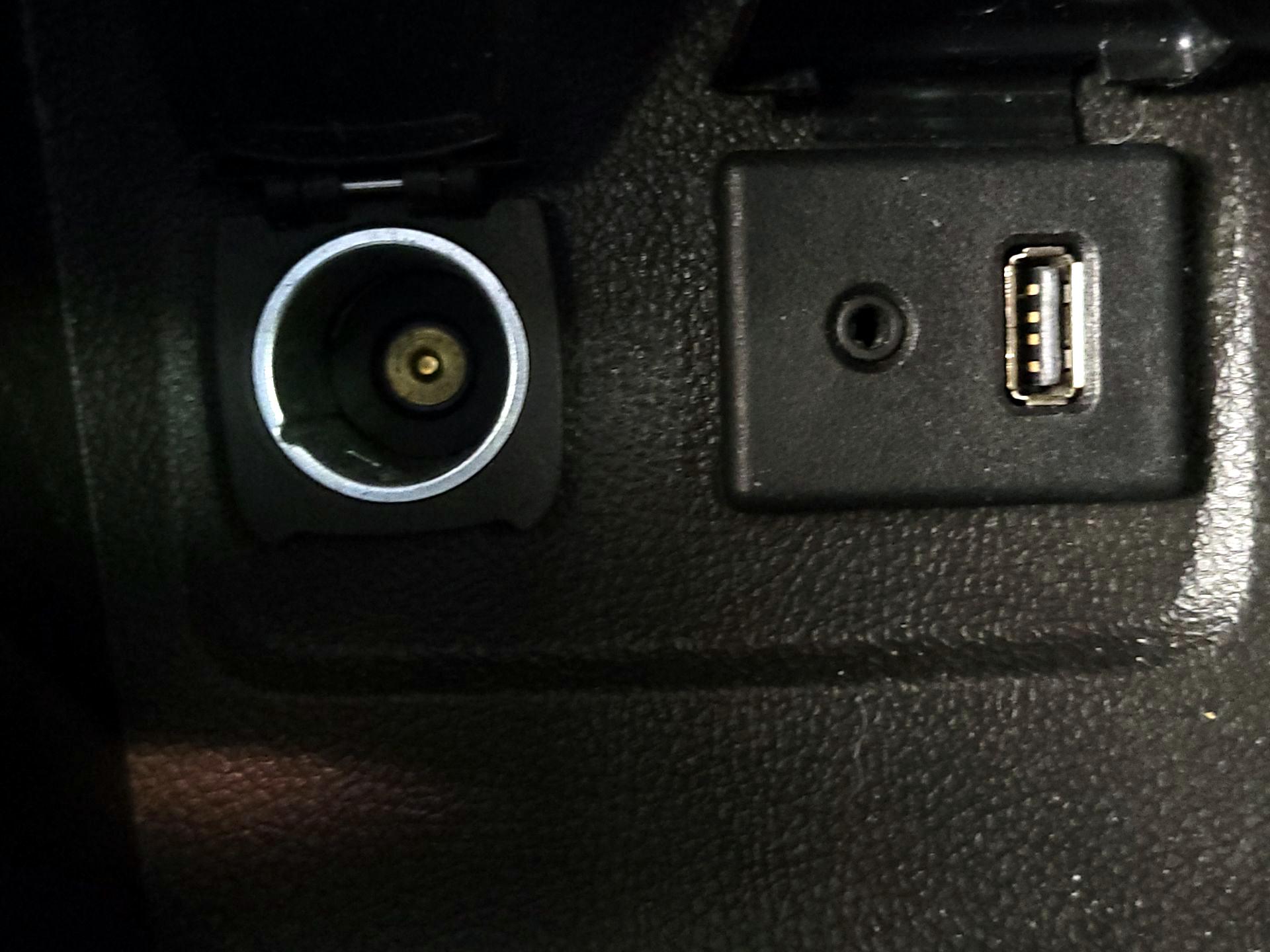 Thumbnail: 2016 Buick Encore - 18