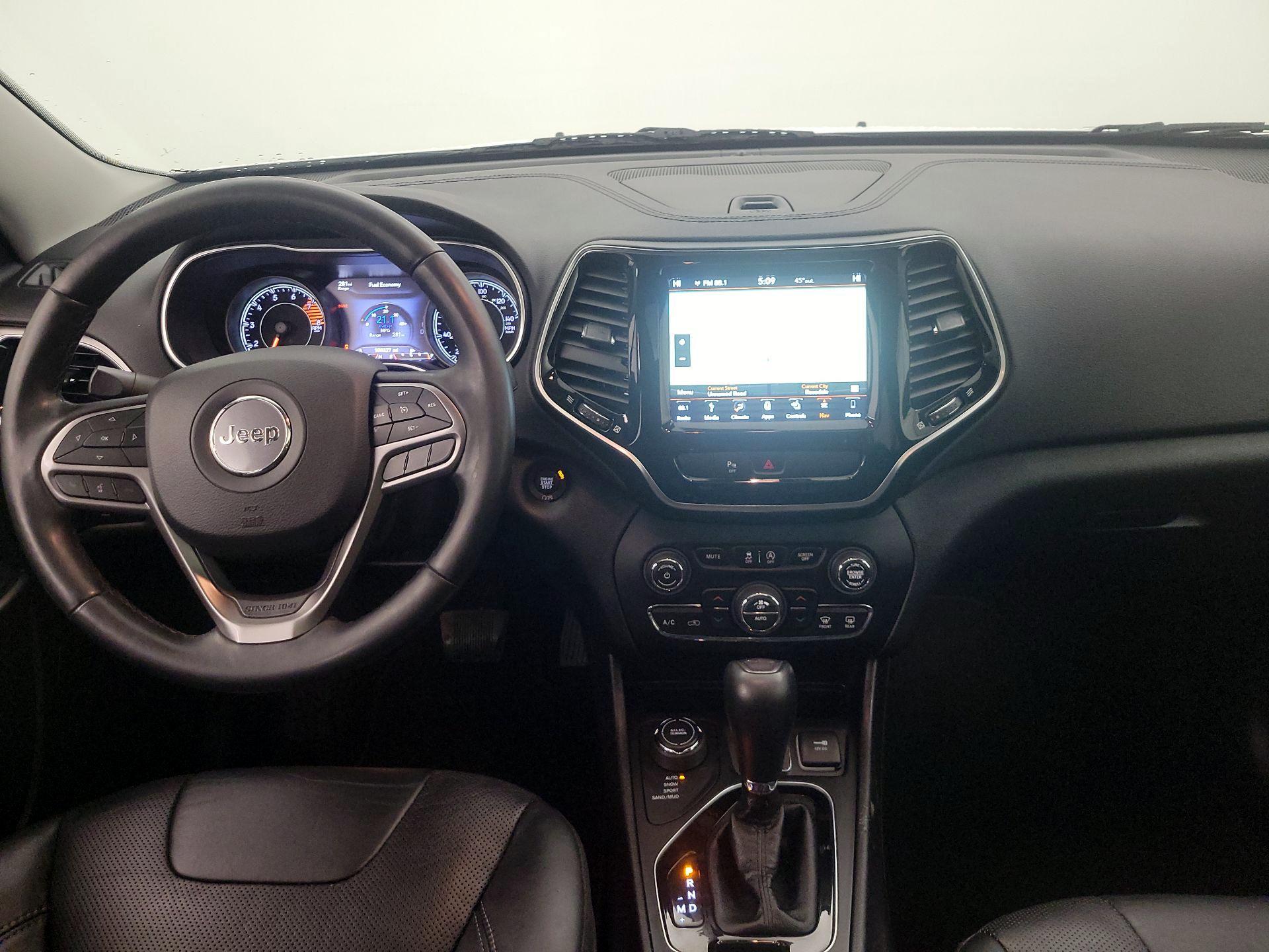 Thumbnail: 2019 Jeep Cherokee - 9