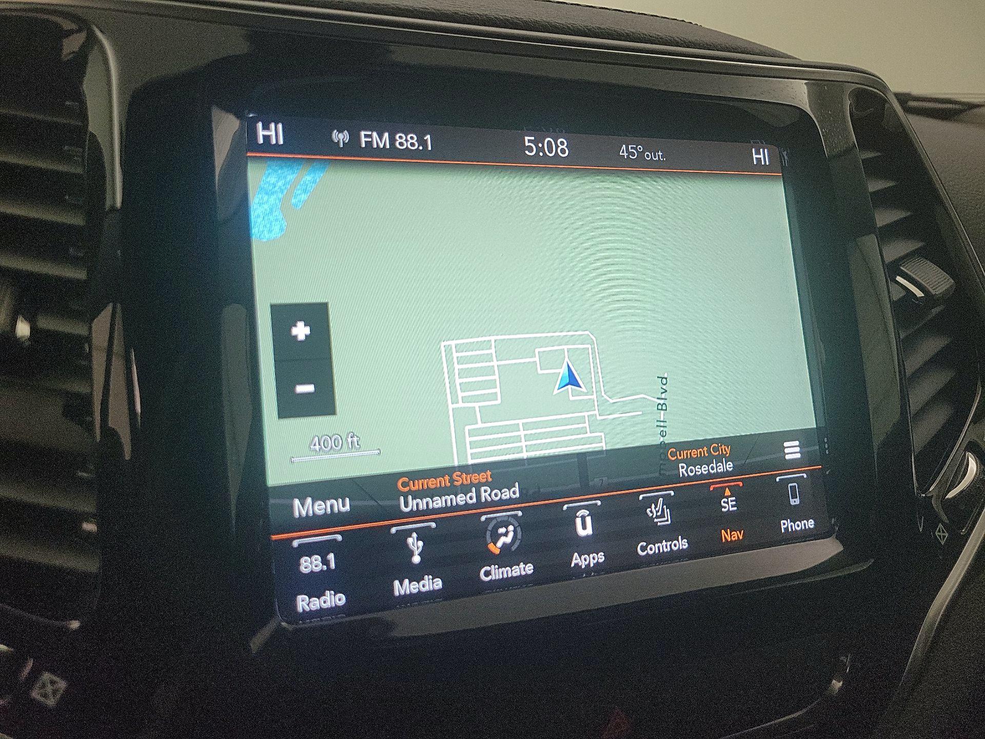 Thumbnail: 2019 Jeep Cherokee - 14