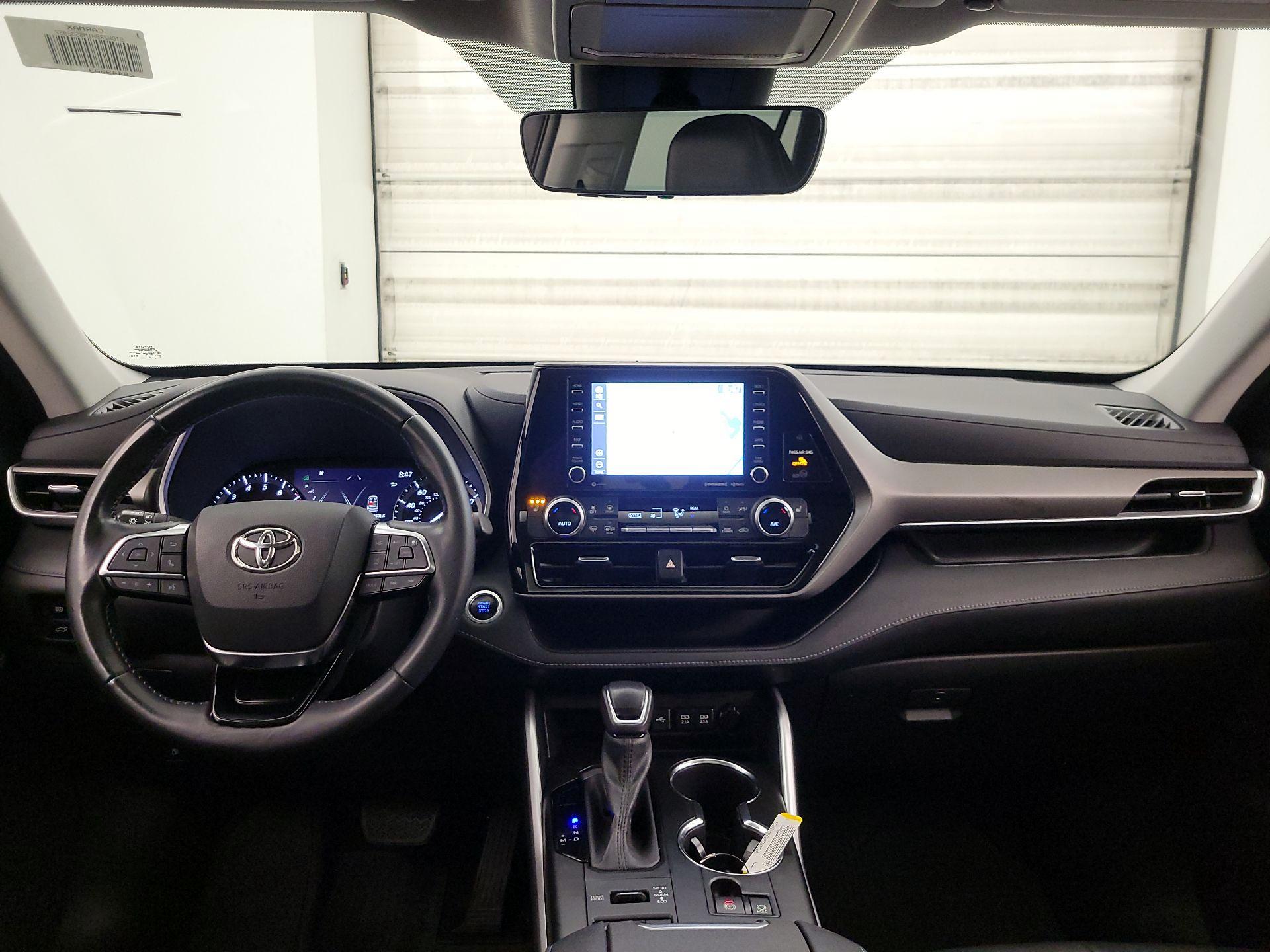 Thumbnail: 2021 Toyota Highlander - 9