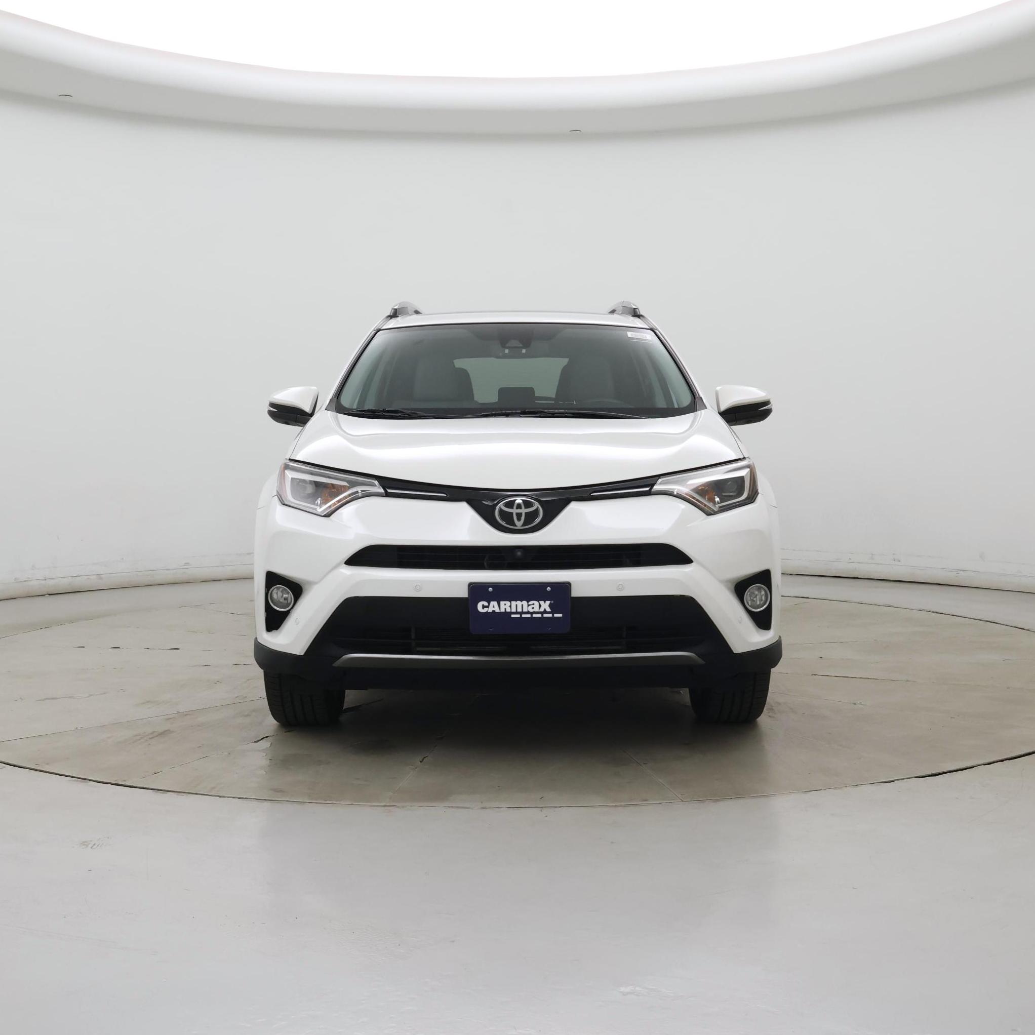 Thumbnail: 2017 Toyota RAV4 - 5