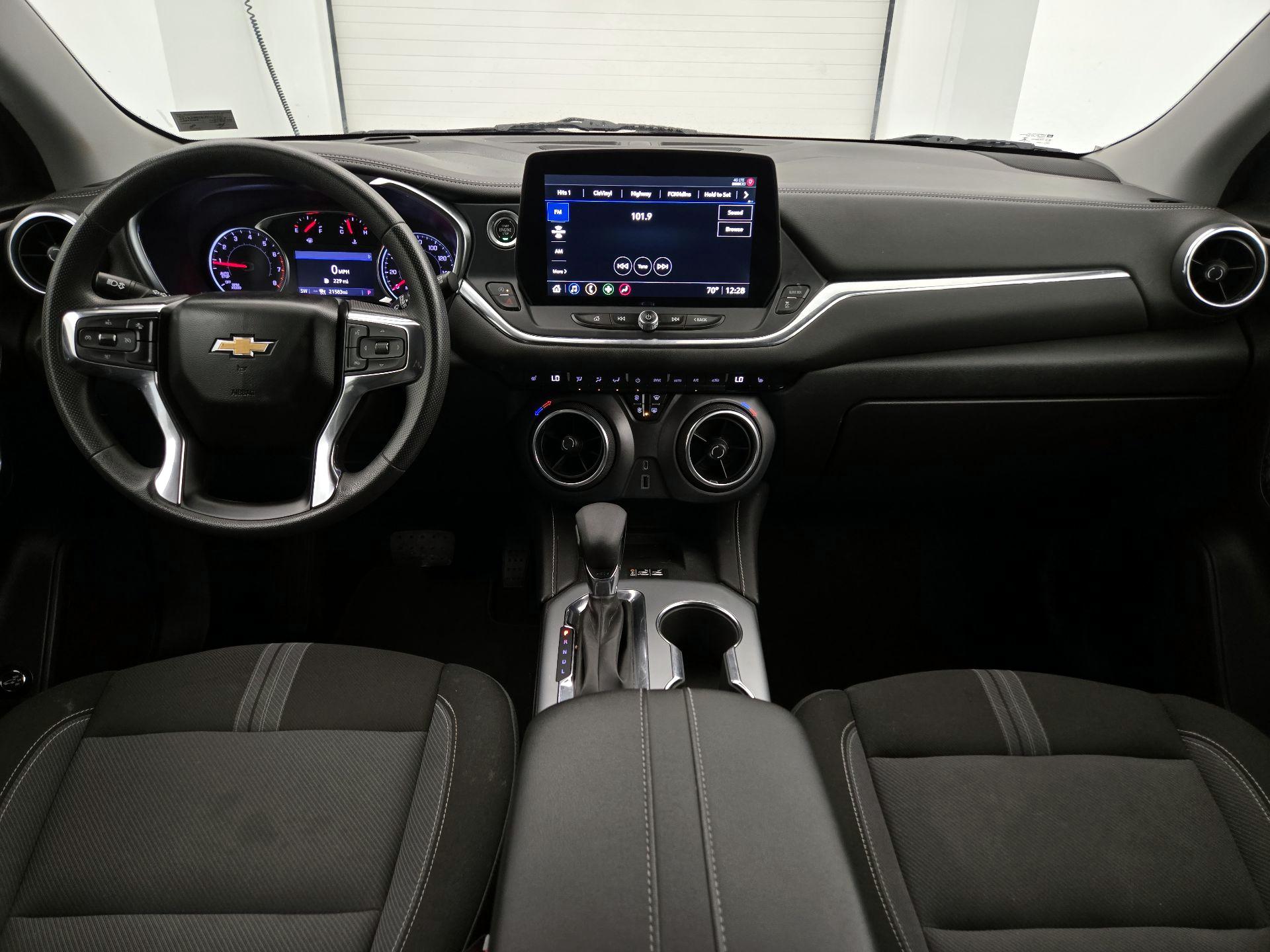 Thumbnail: 2023 Chevrolet Blazer - 9
