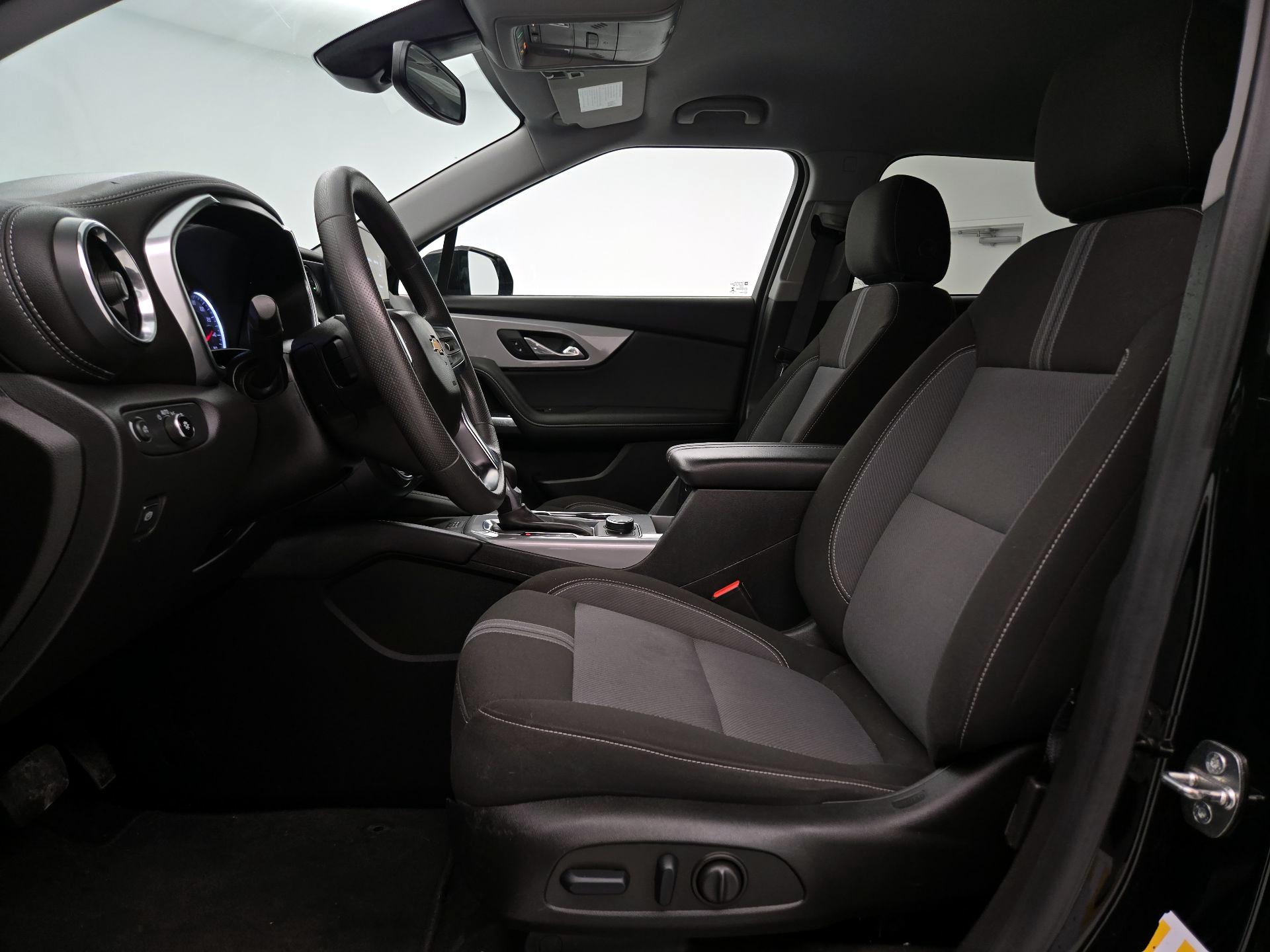 Thumbnail: 2023 Chevrolet Blazer - 11