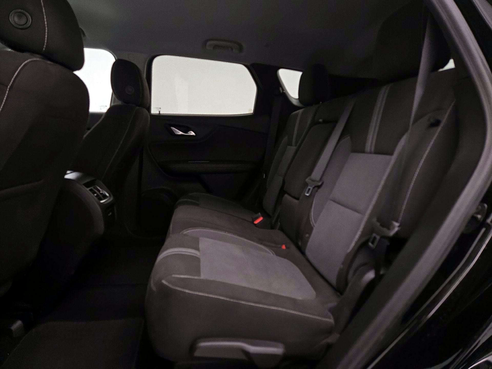Thumbnail: 2023 Chevrolet Blazer - 19