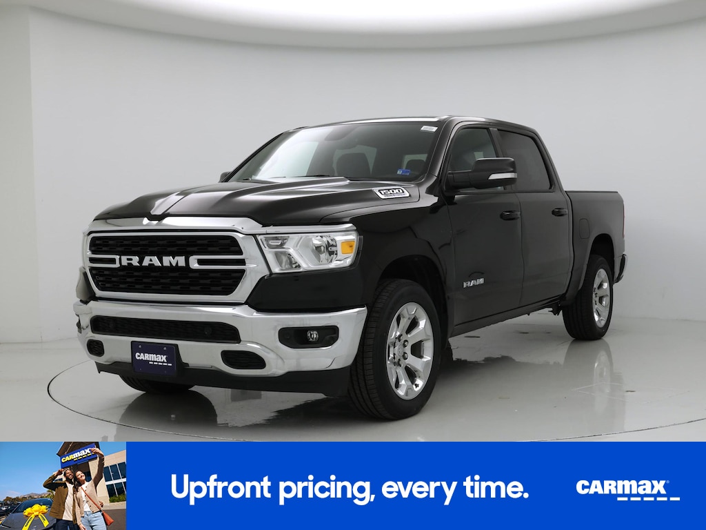 View vehicle photo 5