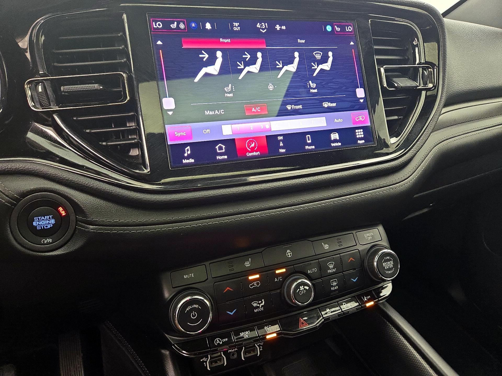 Thumbnail: 2022 Dodge Durango - 17