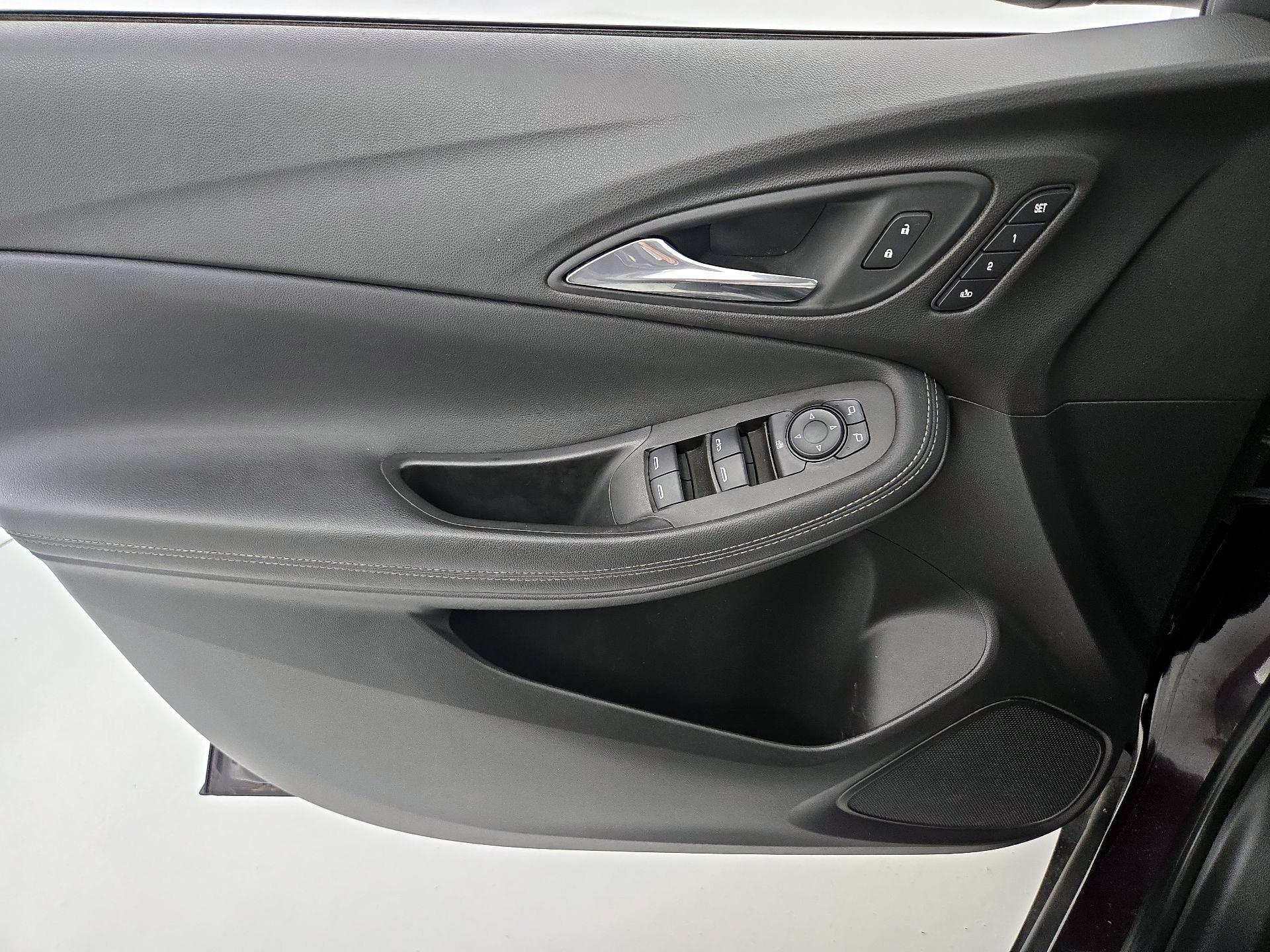 Thumbnail: 2021 Buick Encore GX - 12