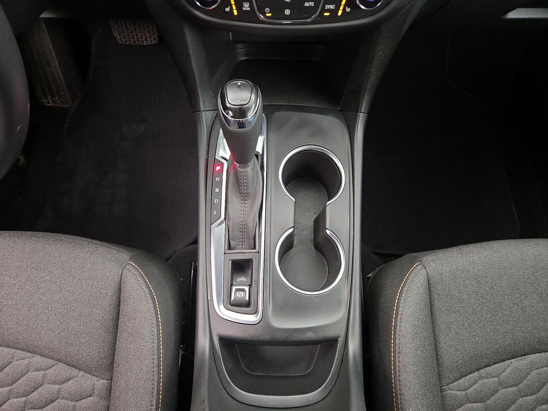 Thumbnail: 2021 Chevrolet Equinox - 17