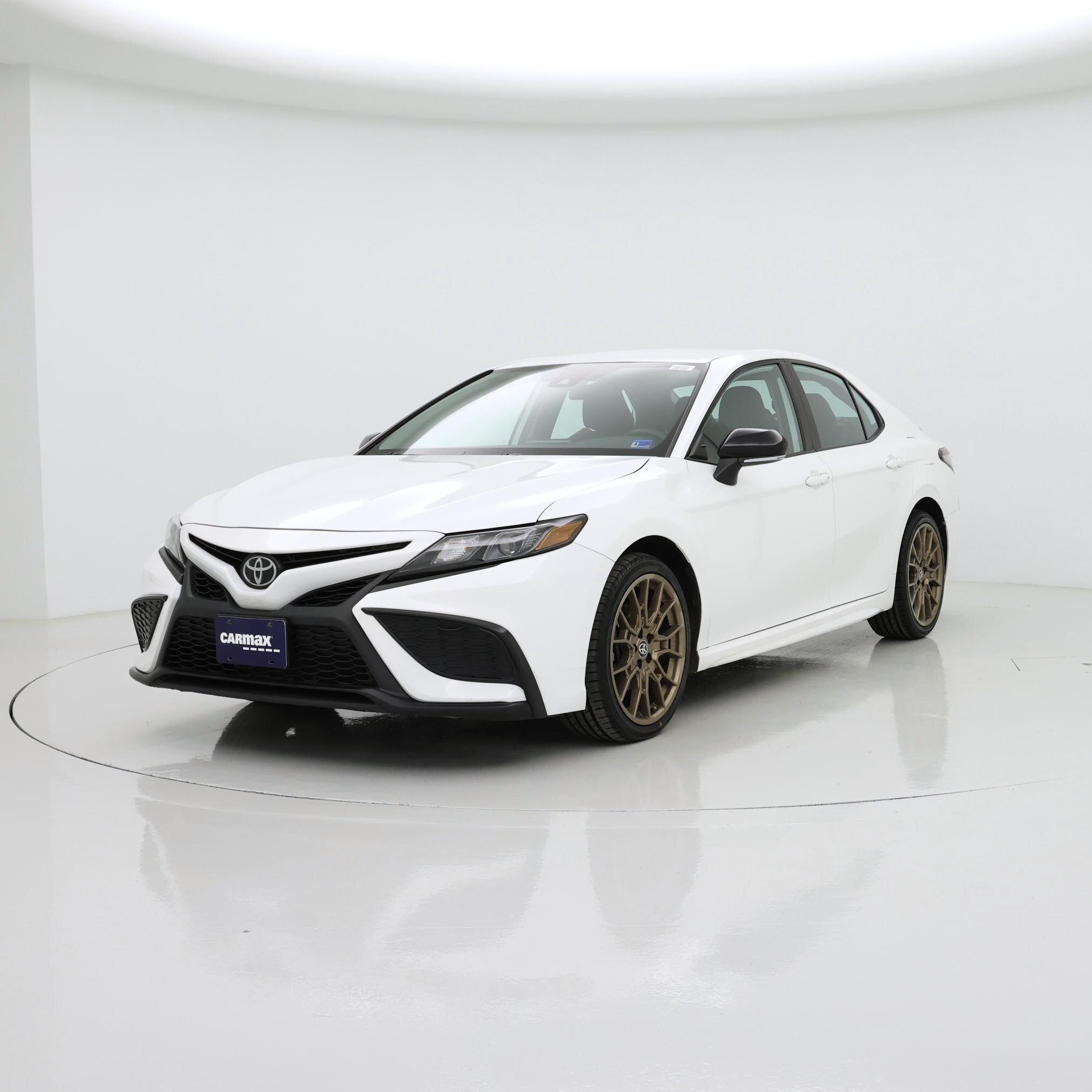 Thumbnail: 2024 Toyota Camry - 4