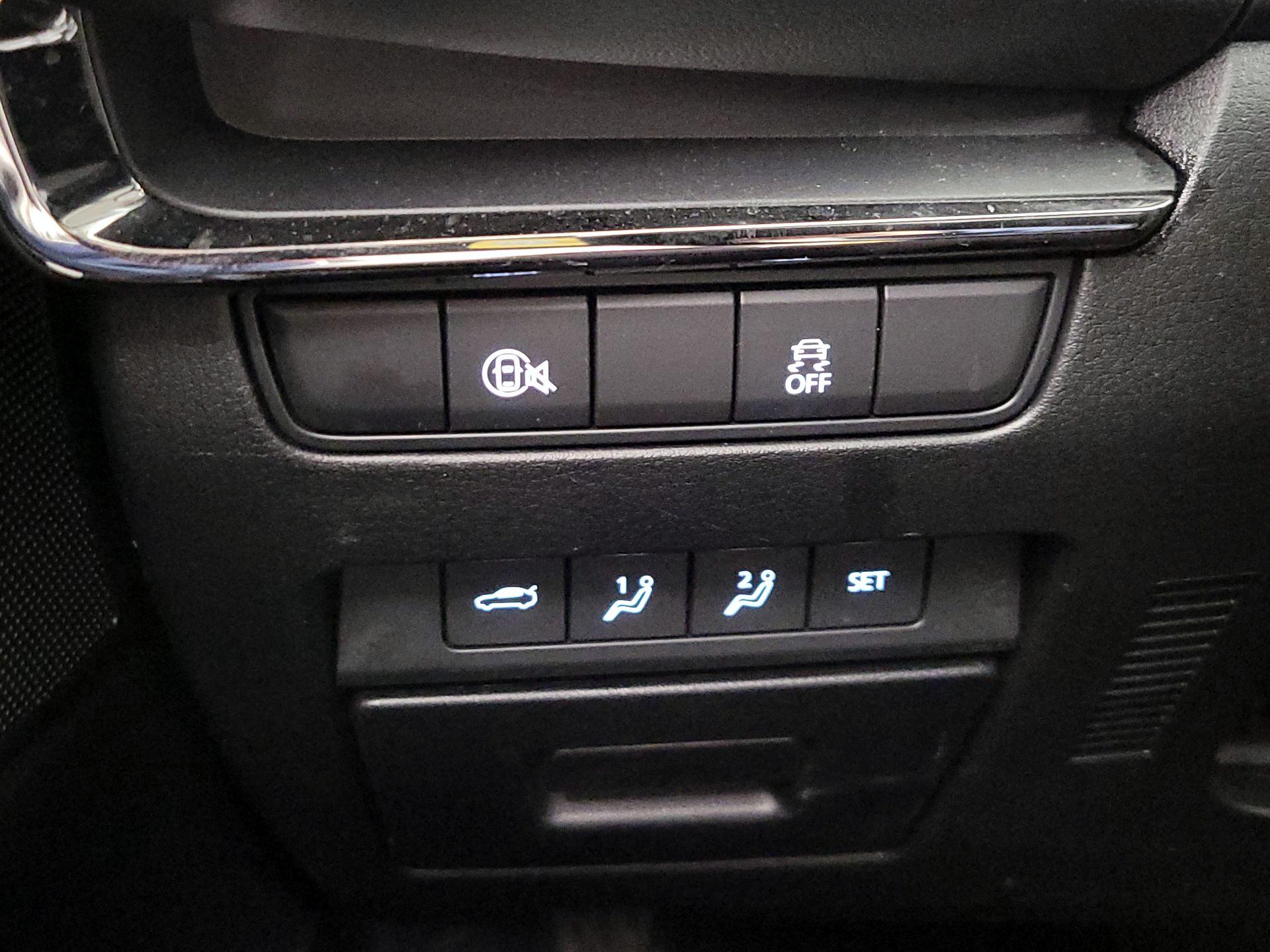 Thumbnail: 2025 Mazda Mazda3 - 13