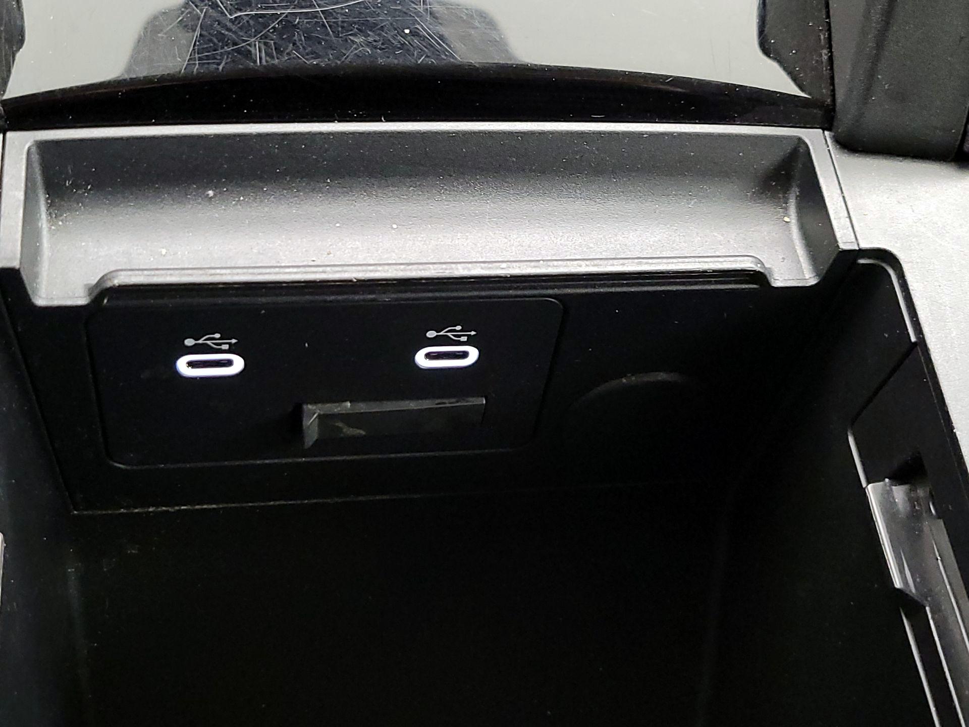 Thumbnail: 2025 Mazda Mazda3 - 18