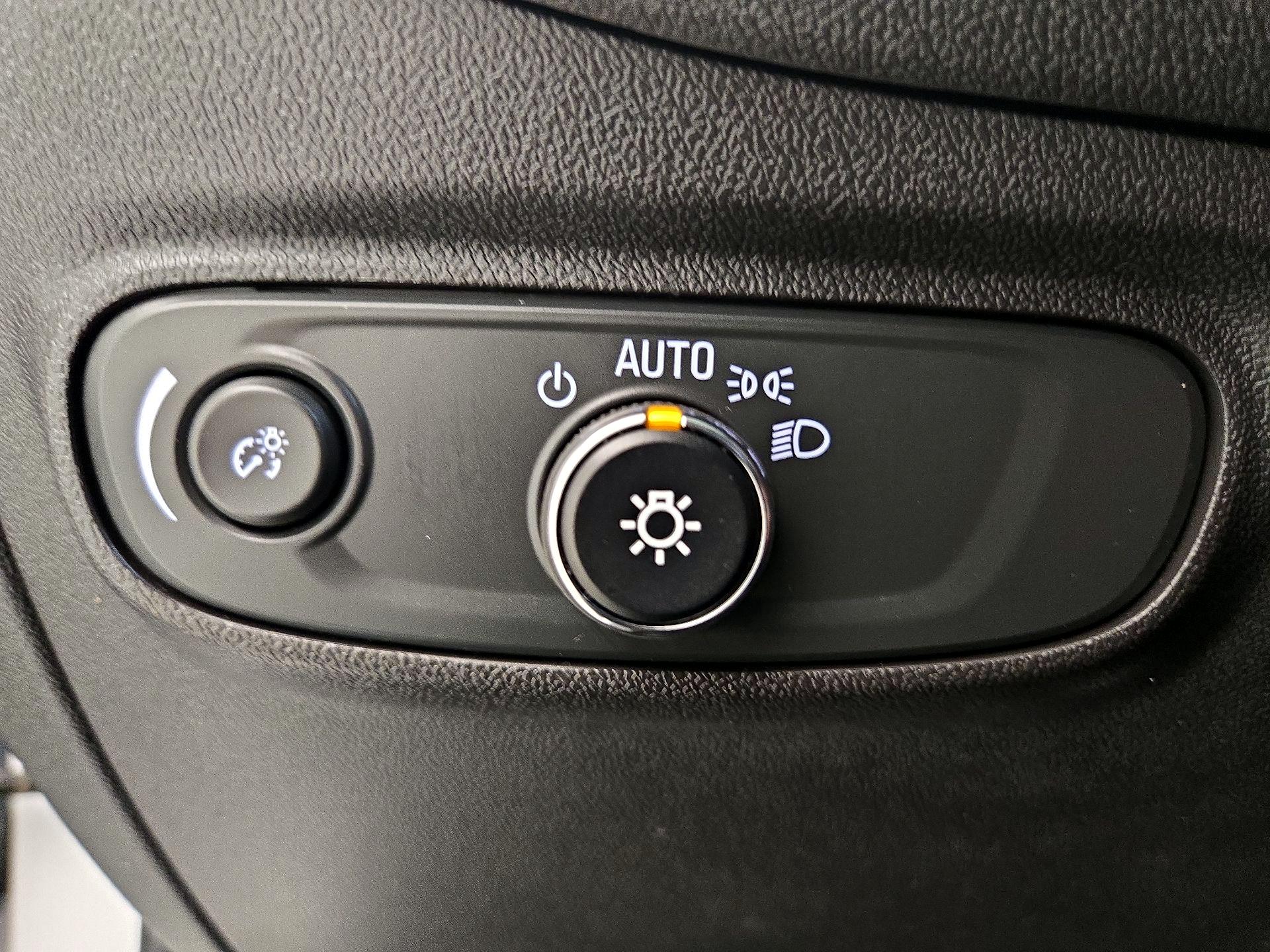 Thumbnail: 2024 Chevrolet Equinox - 13