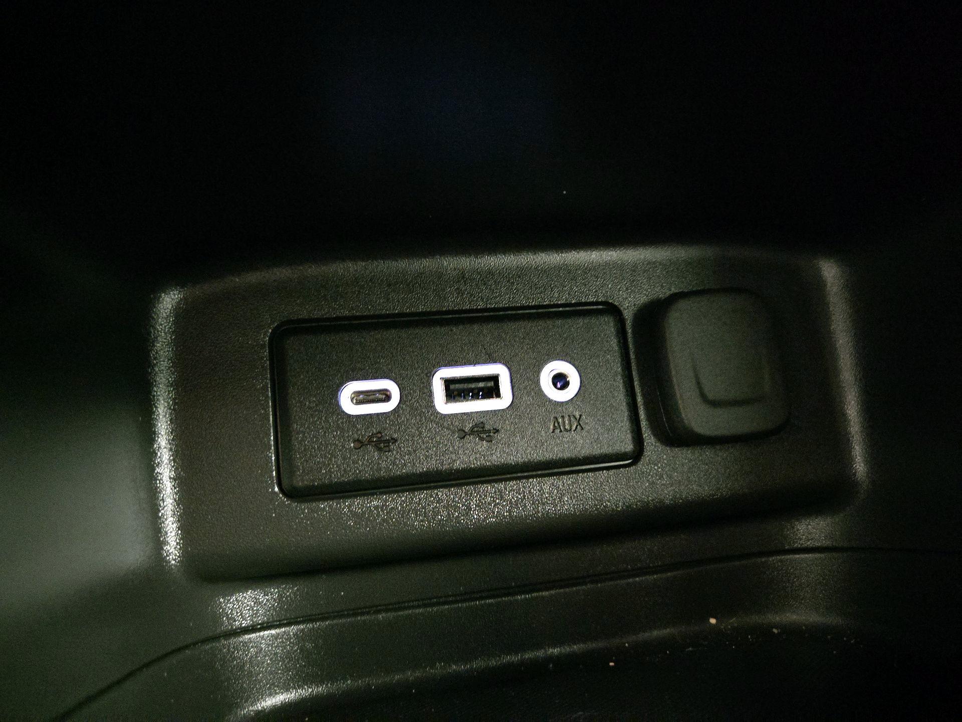 Thumbnail: 2024 Chevrolet Equinox - 18