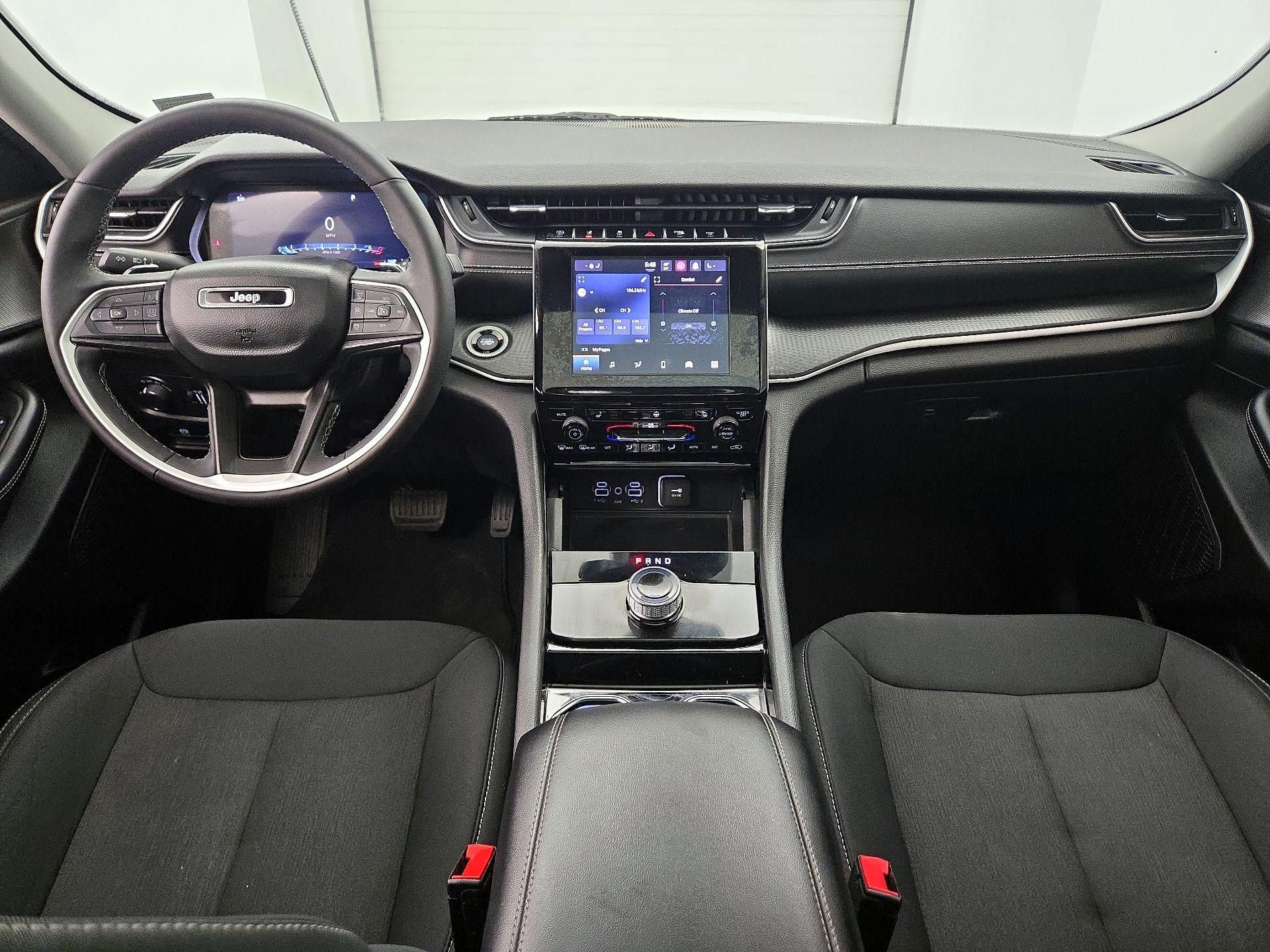 Thumbnail: 2023 Jeep Grand Cherokee - 9