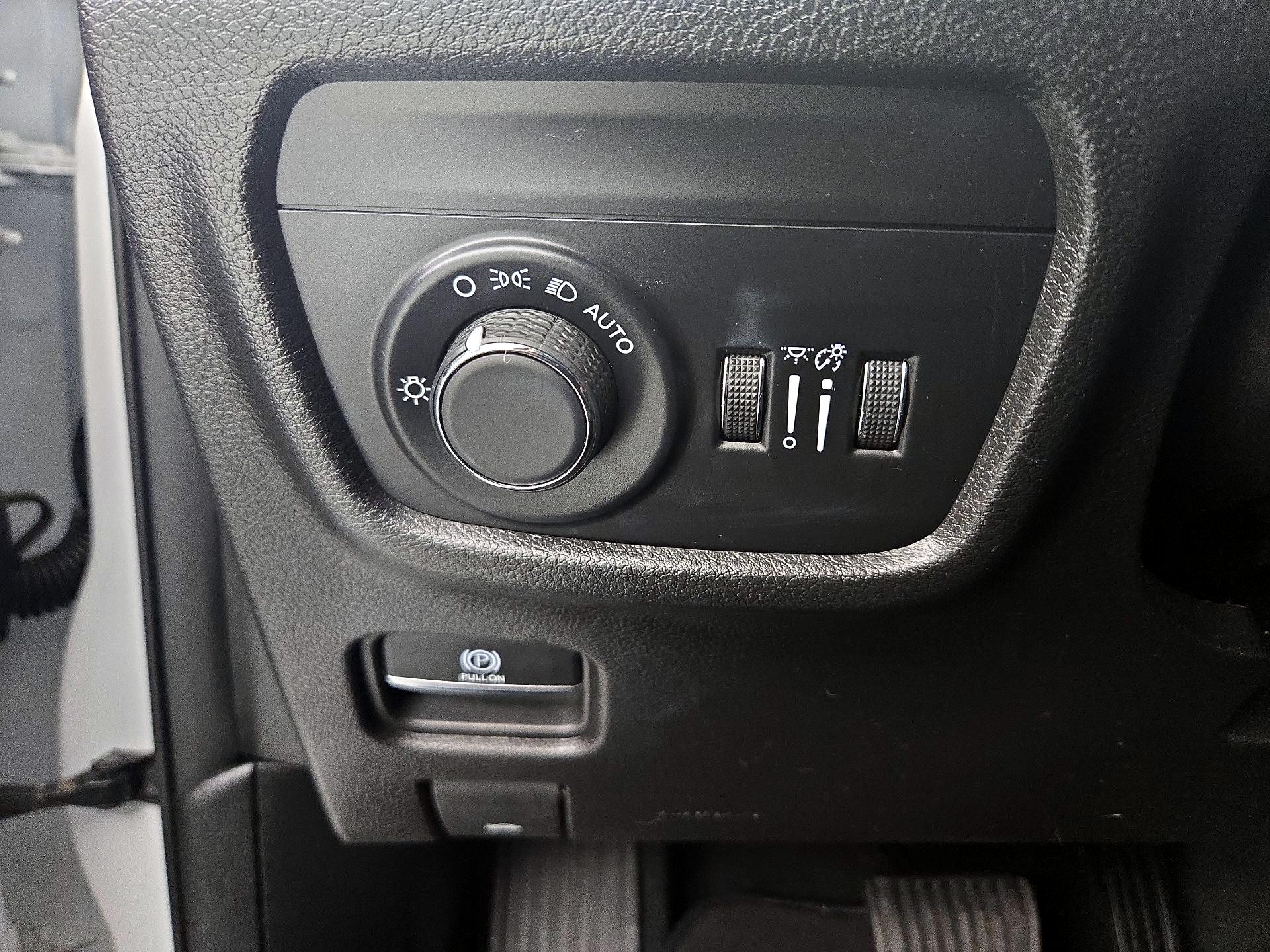 Thumbnail: 2023 Jeep Grand Cherokee - 13