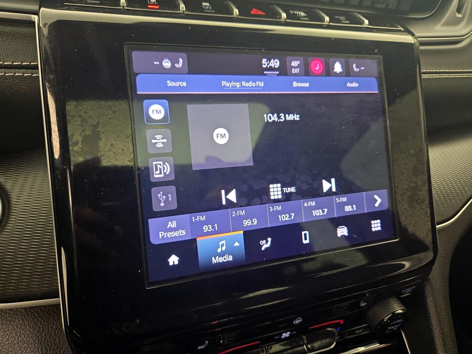 Thumbnail: 2023 Jeep Grand Cherokee - 15