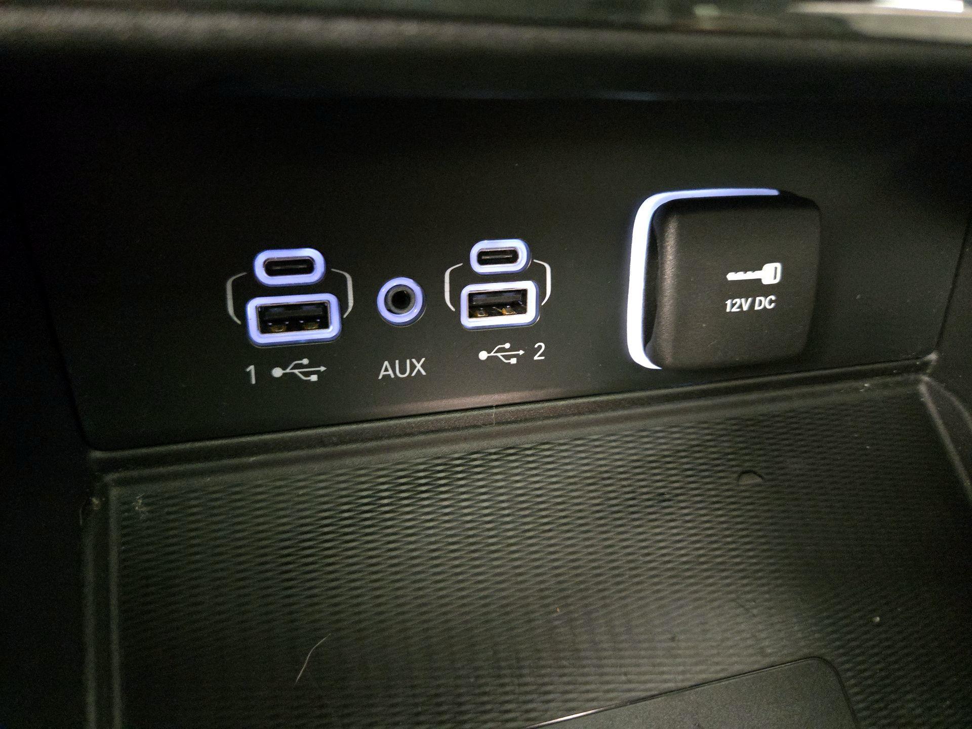 Thumbnail: 2023 Jeep Grand Cherokee - 18