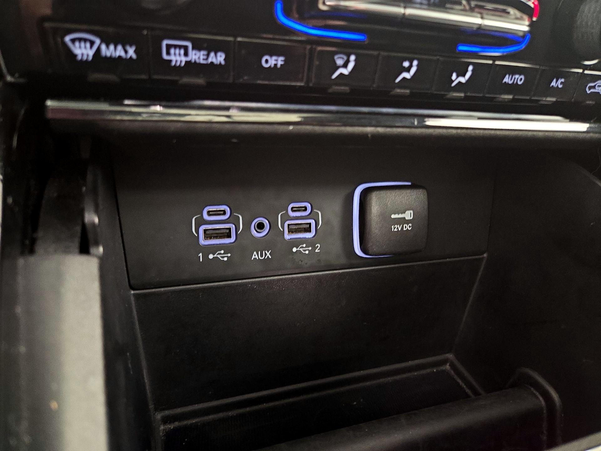 Thumbnail: 2023 Jeep Grand Cherokee - 19