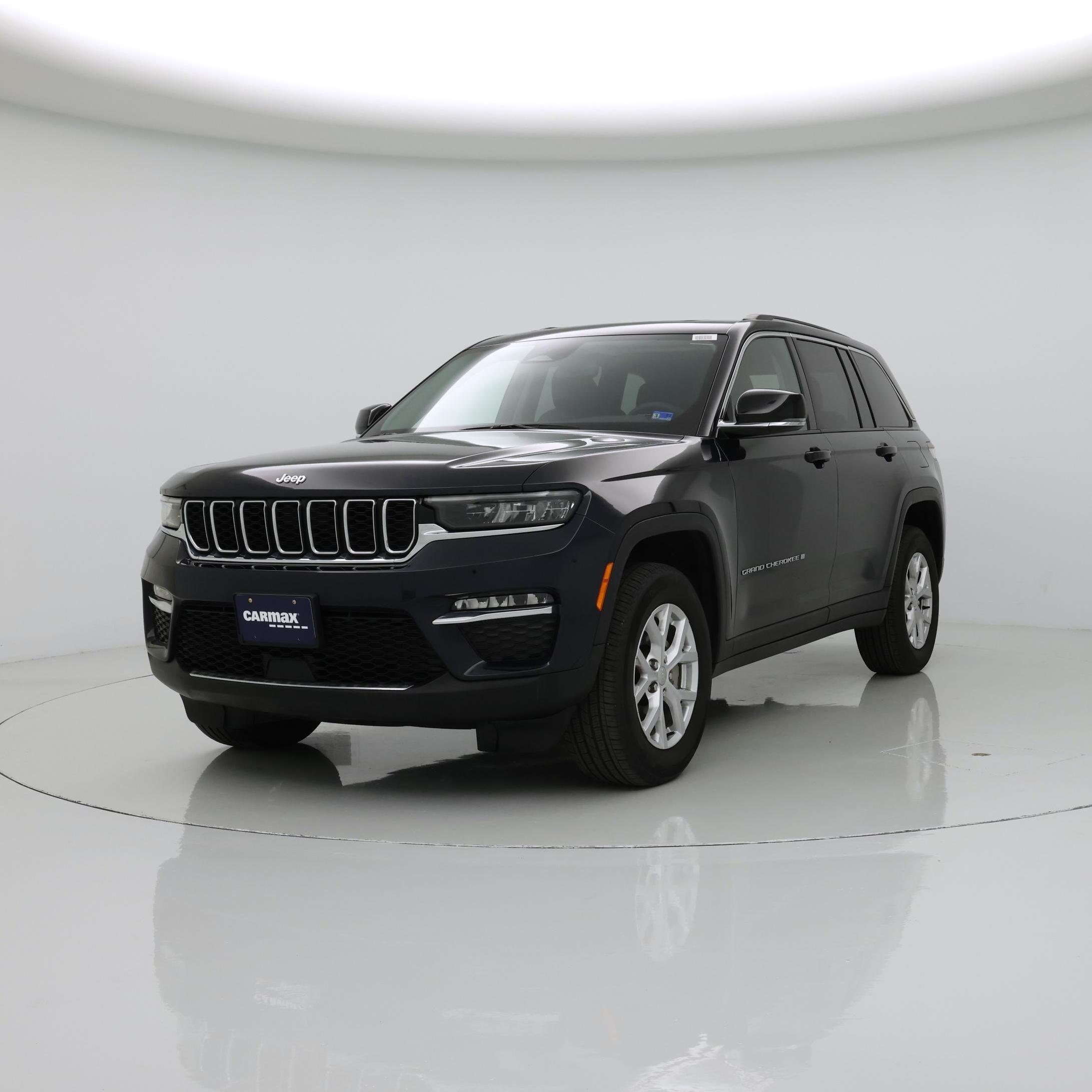 Thumbnail: 2023 Jeep Grand Cherokee - 4