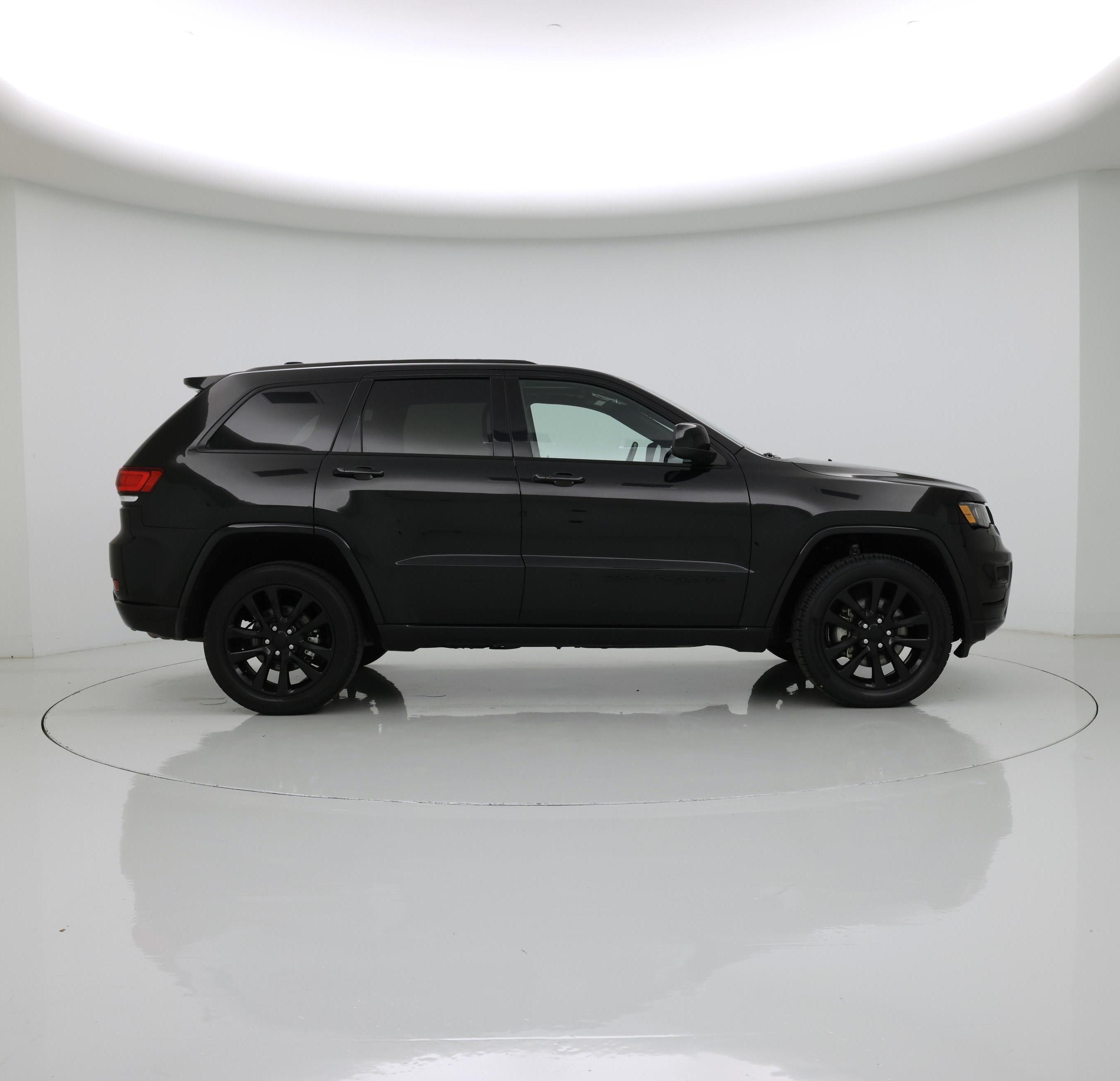 Thumbnail: 2021 Jeep Grand Cherokee - 7