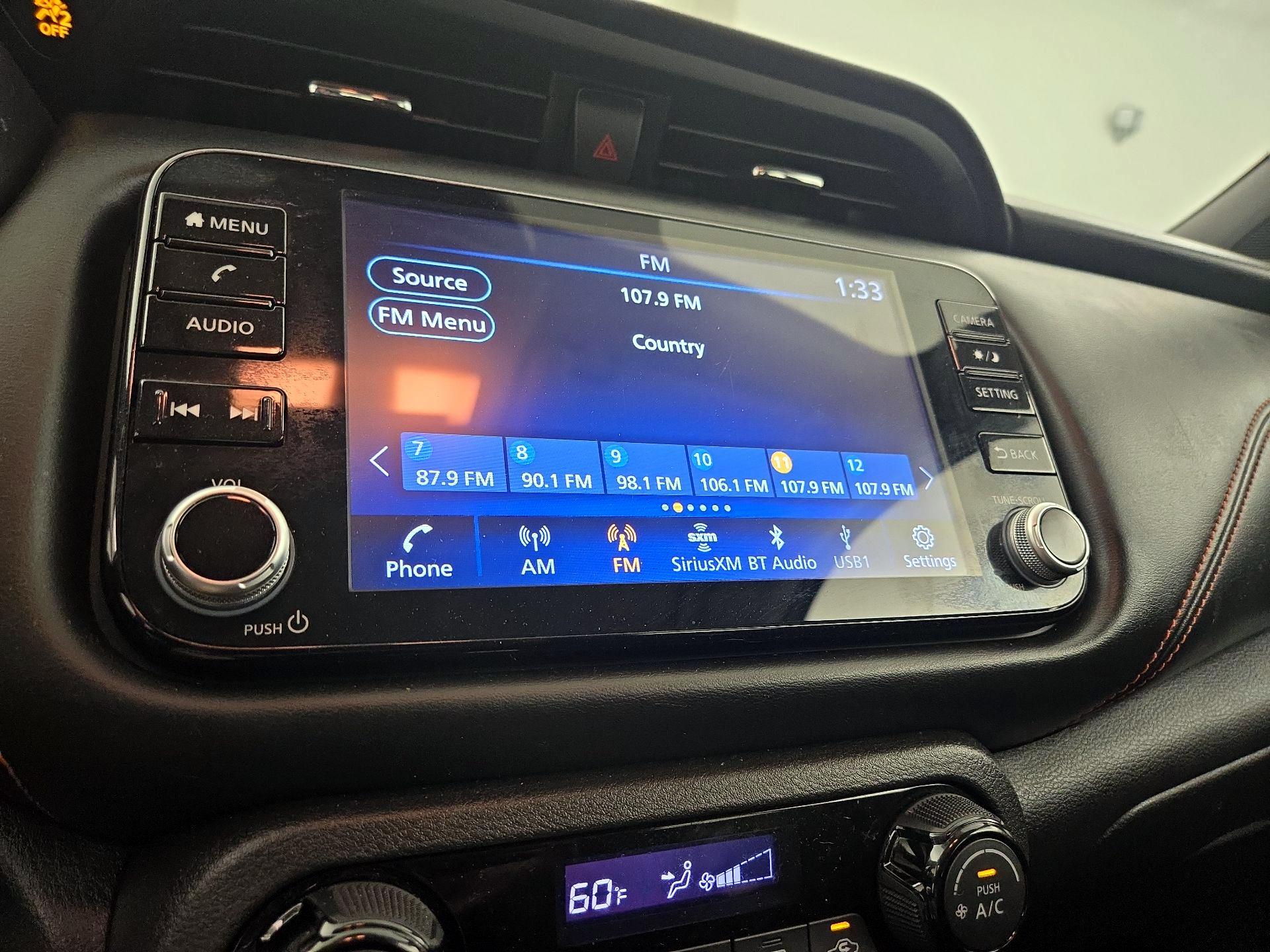 Thumbnail: 2021 Nissan Kicks - 15