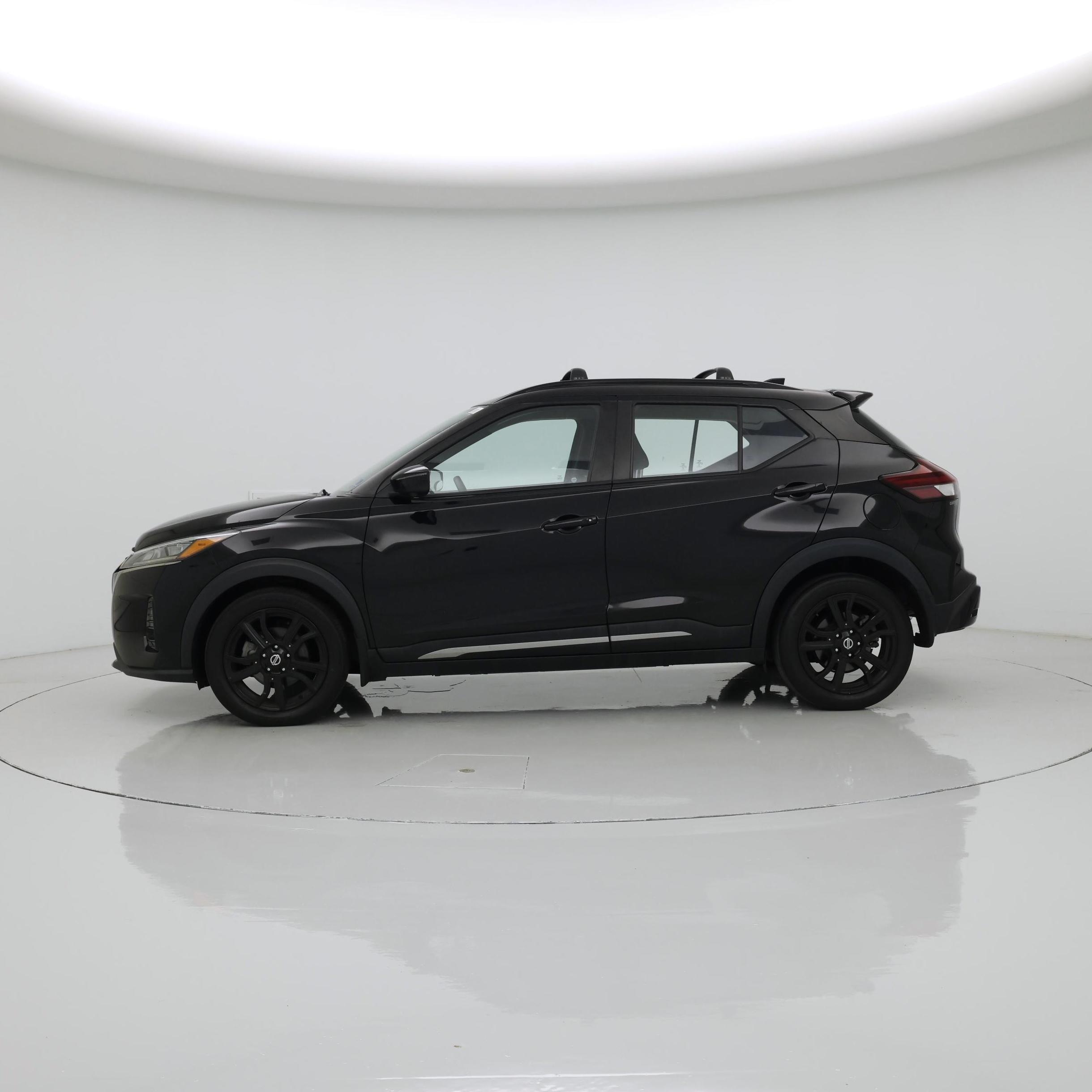 Thumbnail: 2021 Nissan Kicks - 3