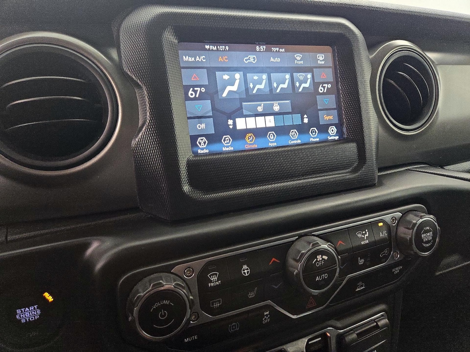 2023 Jeep Wrangler 4xe Willys 4XE - Photo 17