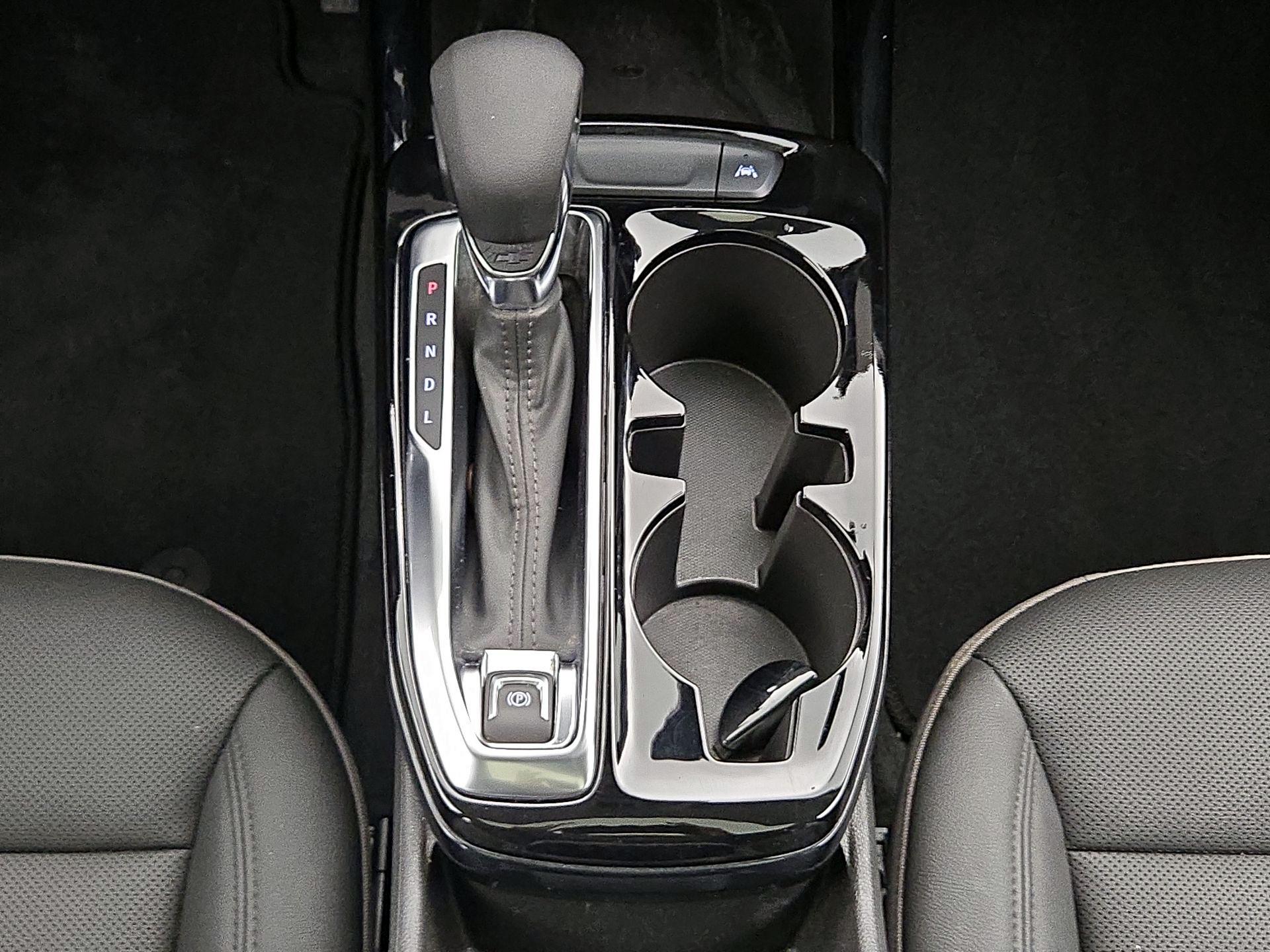 Thumbnail: 2024 Chevrolet Trax - 17