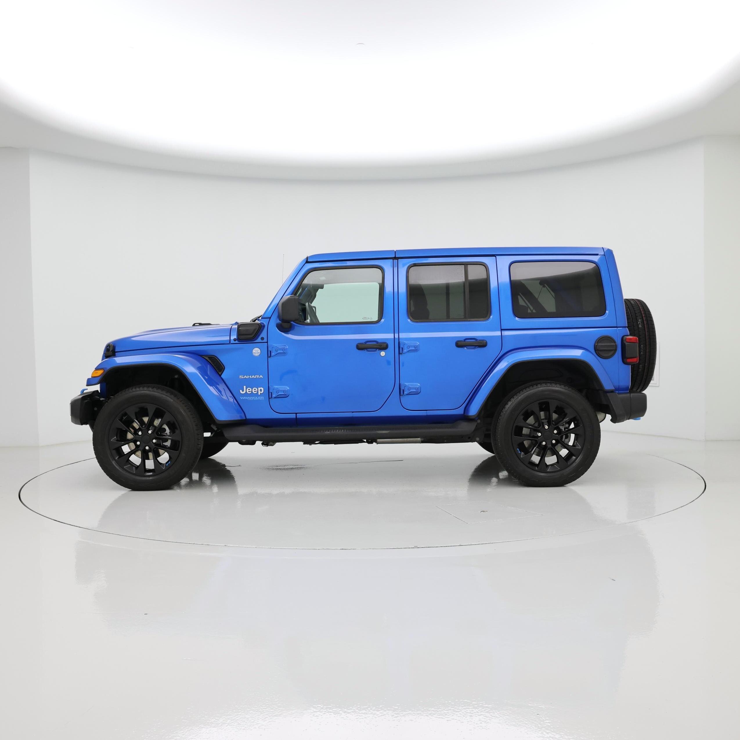 Thumbnail: 2022 Jeep Wrangler - 3