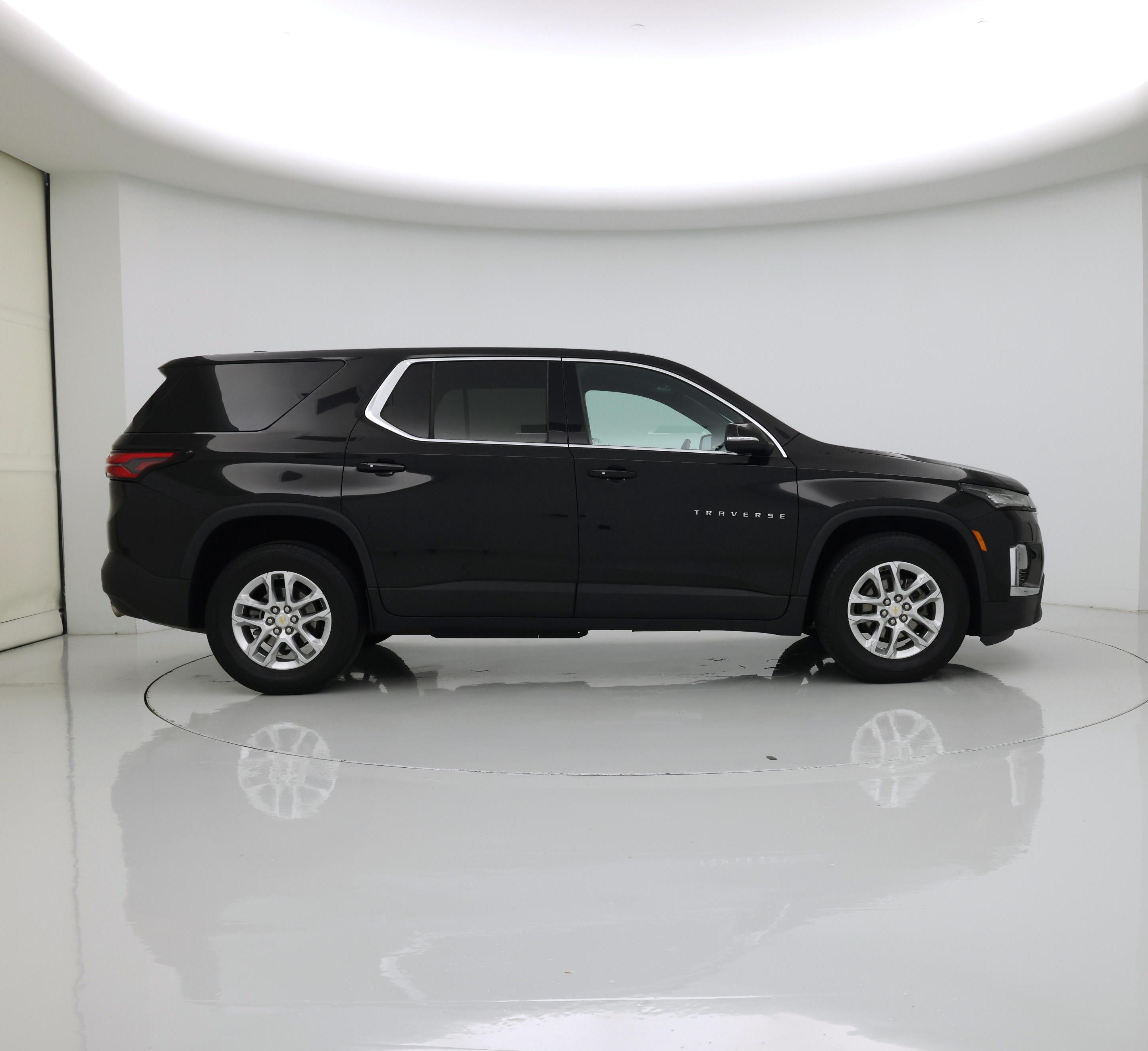 Thumbnail: 2023 Chevrolet Traverse - 7