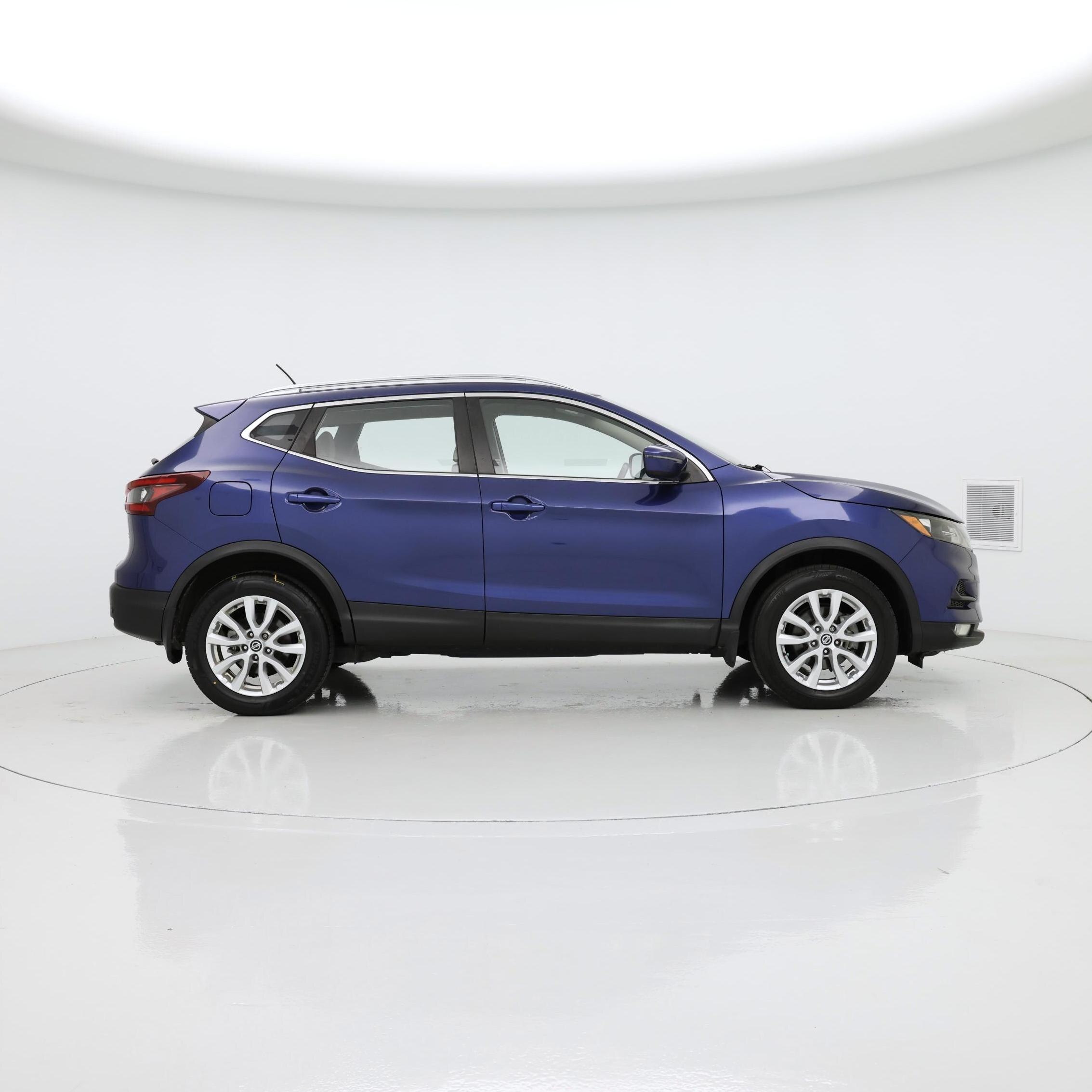 Thumbnail: 2022 Nissan Rogue Sport - 7