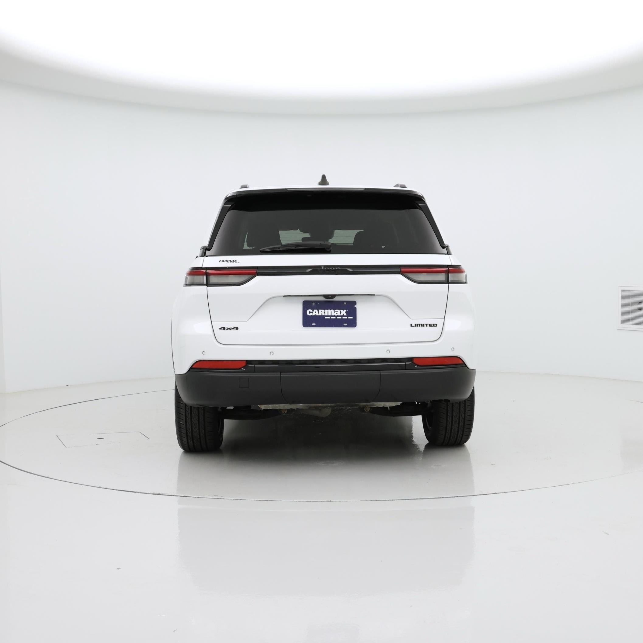 Thumbnail: 2023 Jeep Grand Cherokee - 6