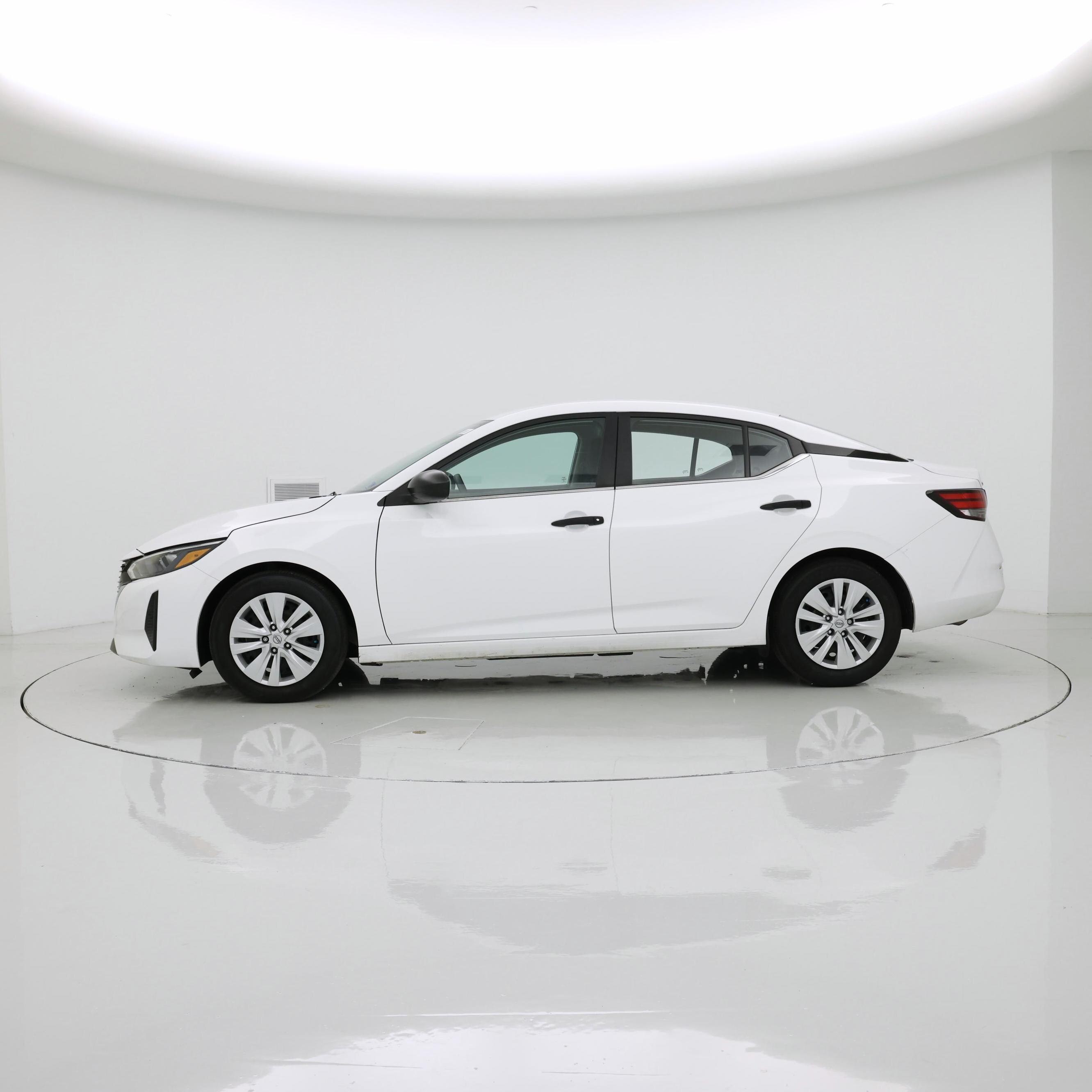 Thumbnail: 2024 Nissan Sentra - 3