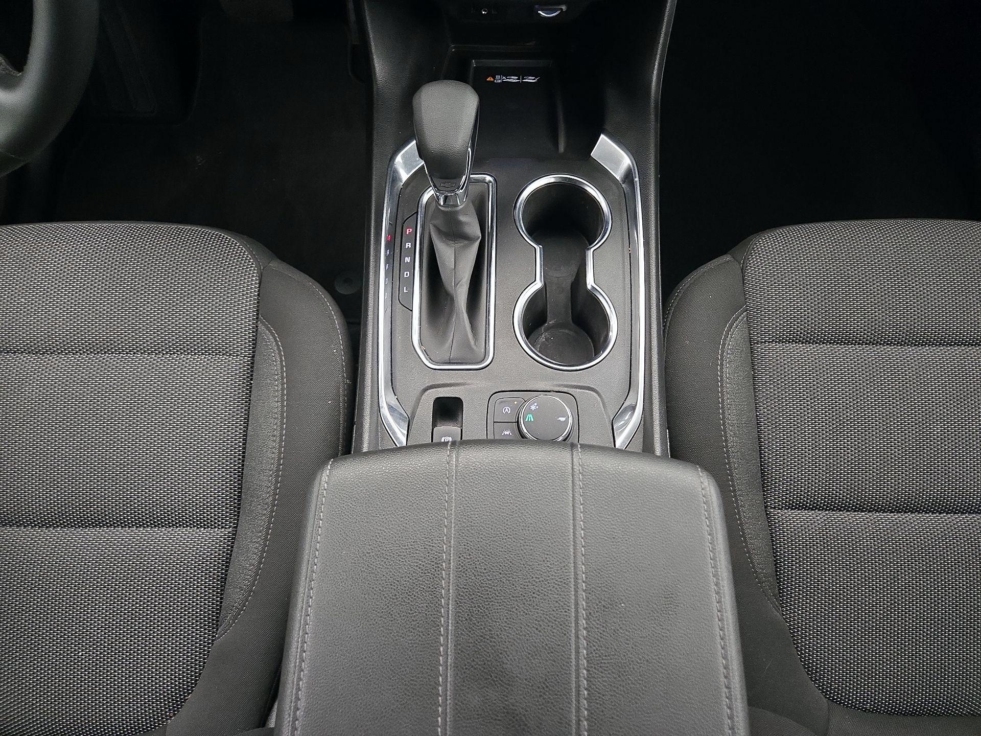 Thumbnail: 2023 Chevrolet Traverse - 17