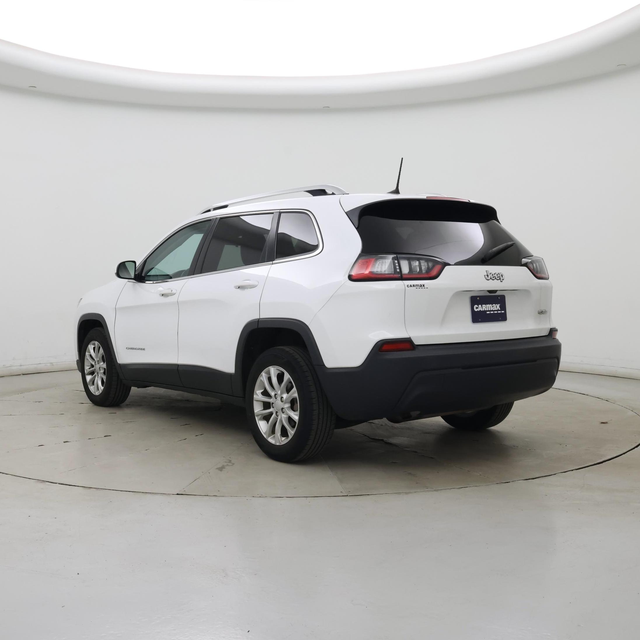 Thumbnail: 2019 Jeep Cherokee - 2