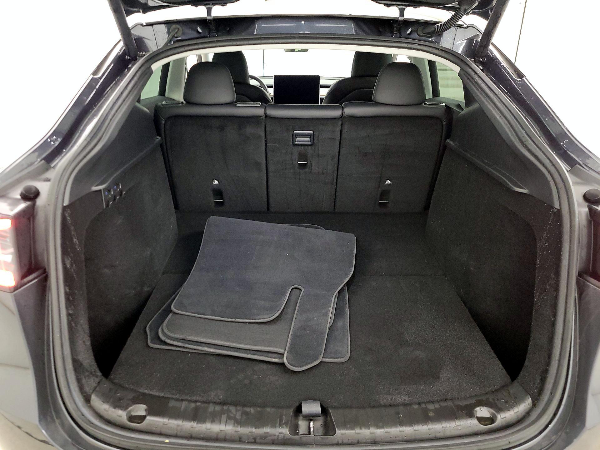 Thumbnail: 2024 Tesla Model Y - 20