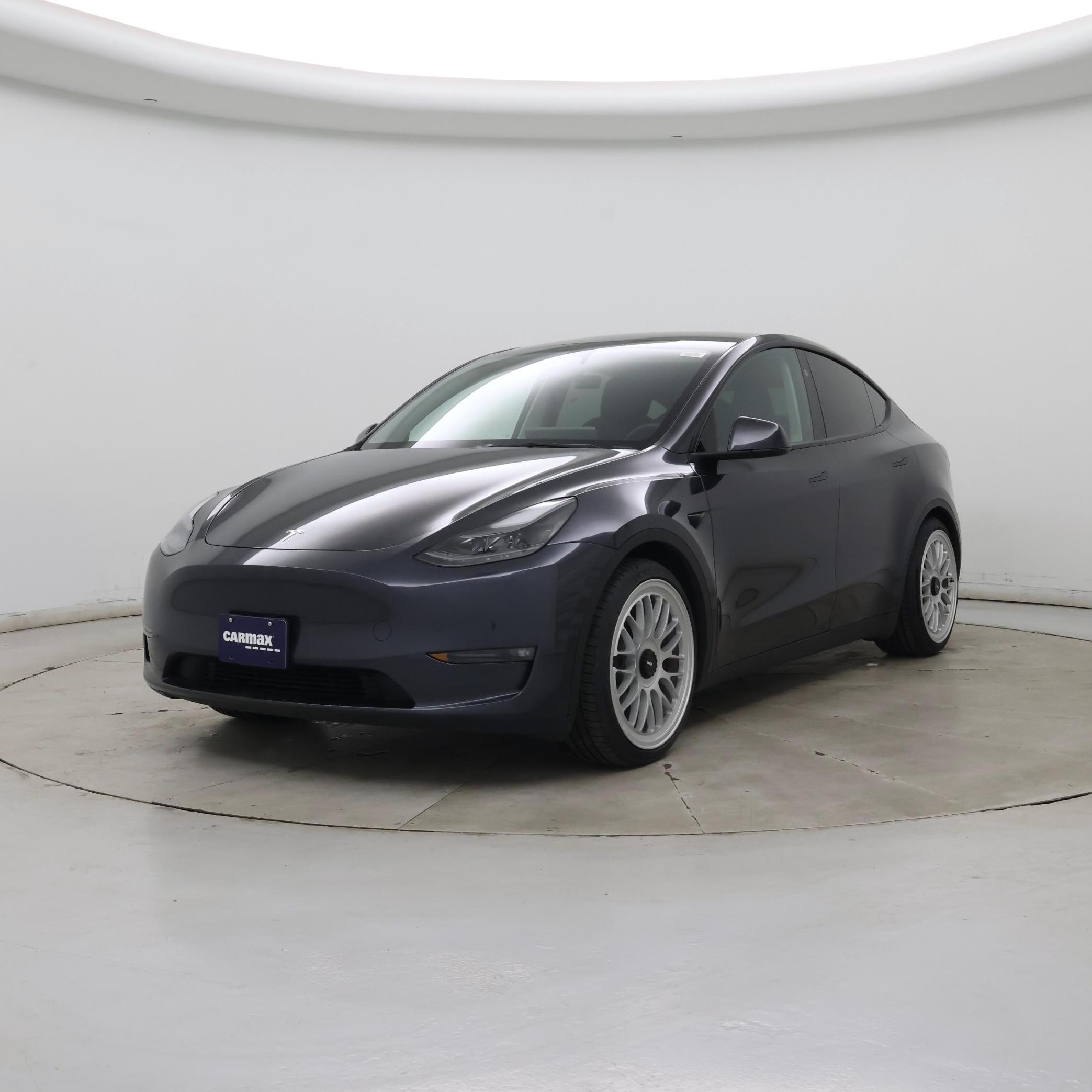 Thumbnail: 2024 Tesla Model Y - 4