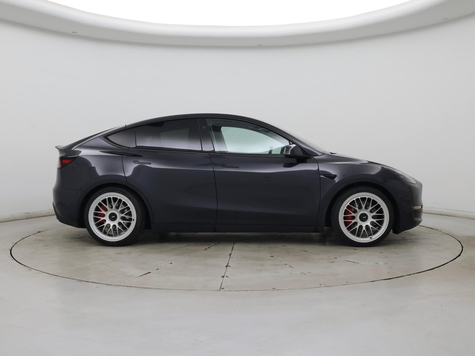 2024 Tesla Model Y Performance - Photo 8