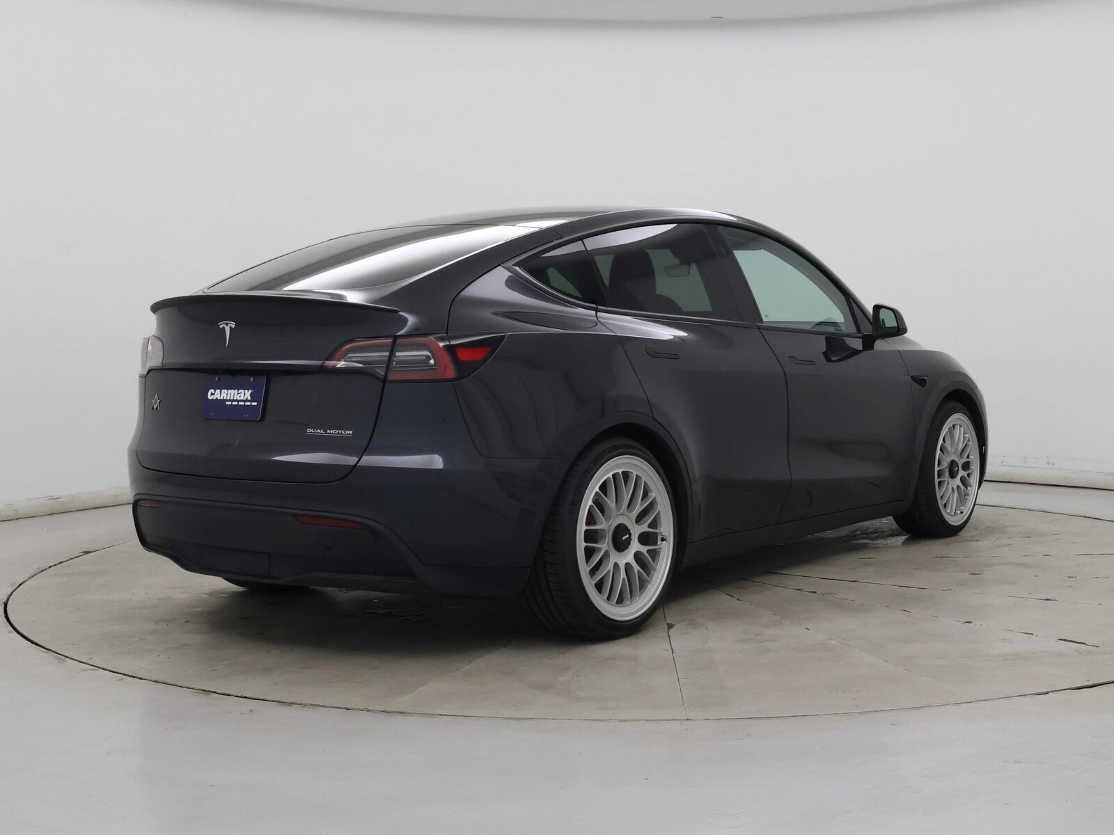 2024 Tesla Model Y Performance - Photo 9
