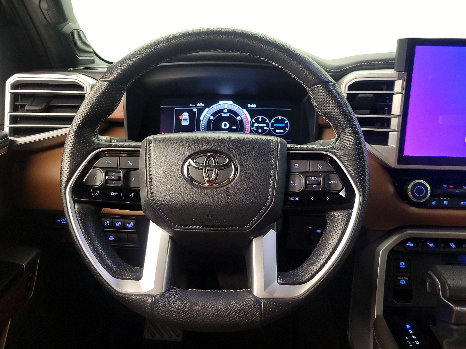 Thumbnail: 2024 Toyota Tundra - 10