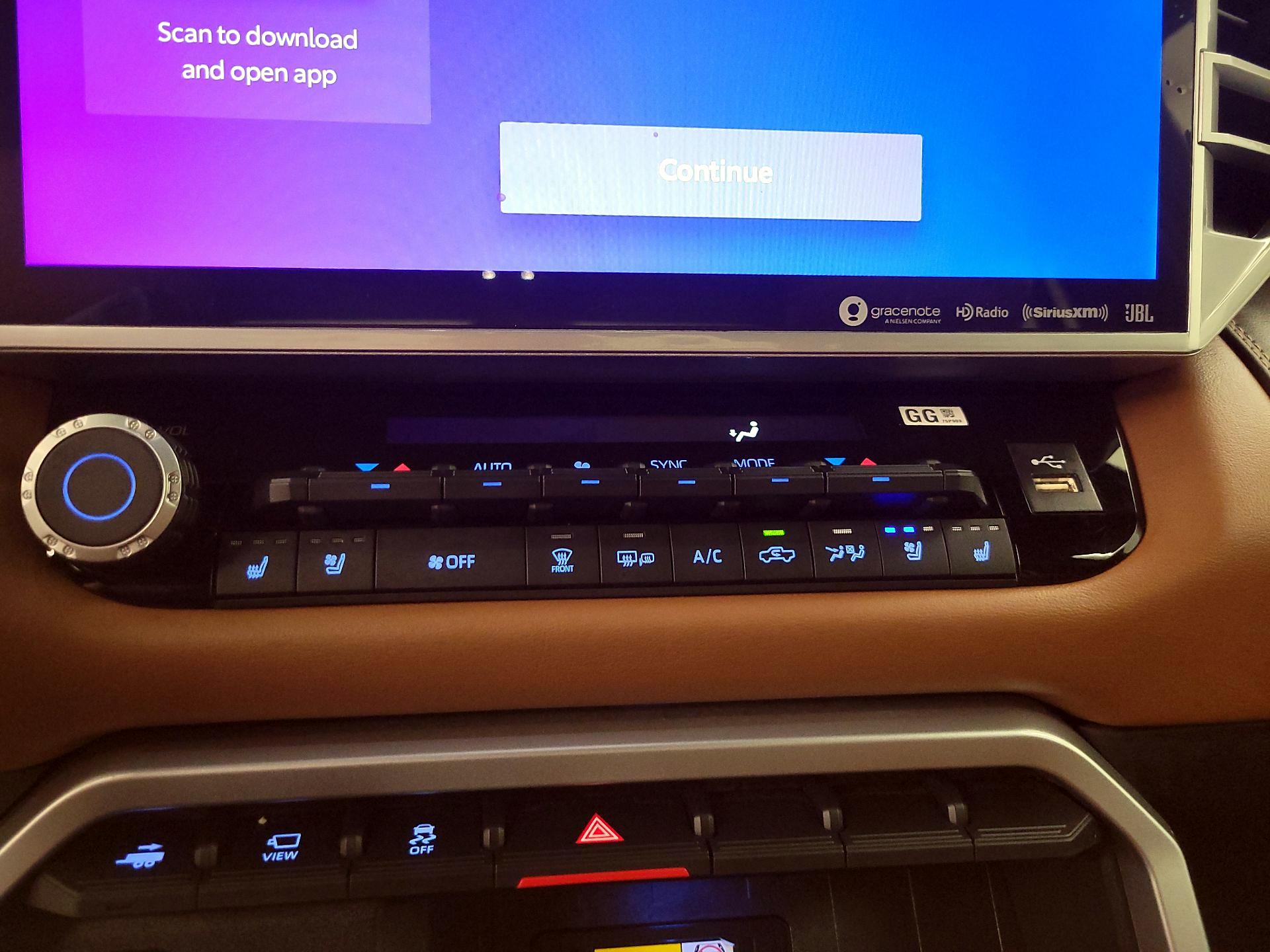 Thumbnail: 2024 Toyota Tundra - 16