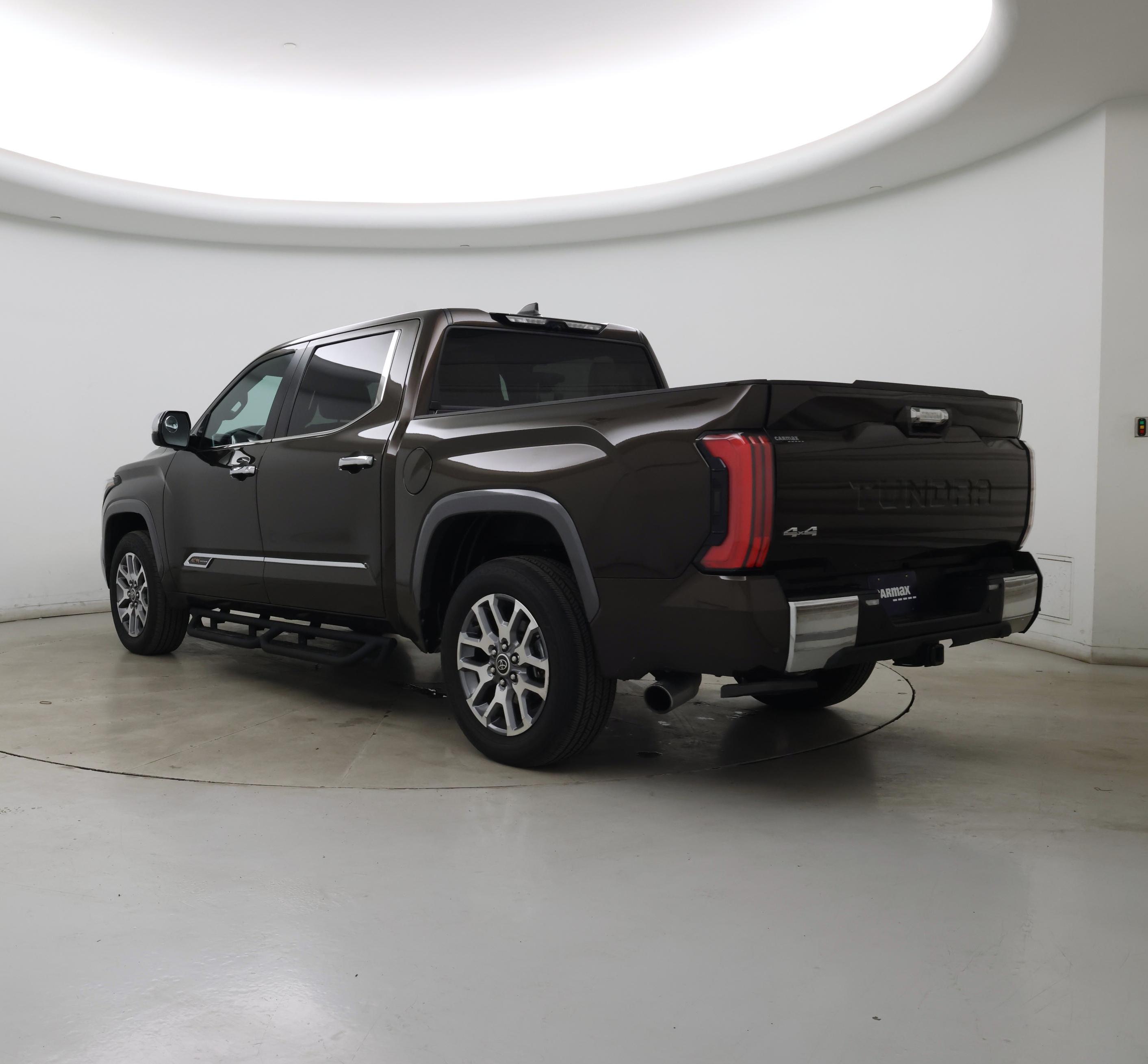 Thumbnail: 2024 Toyota Tundra - 2