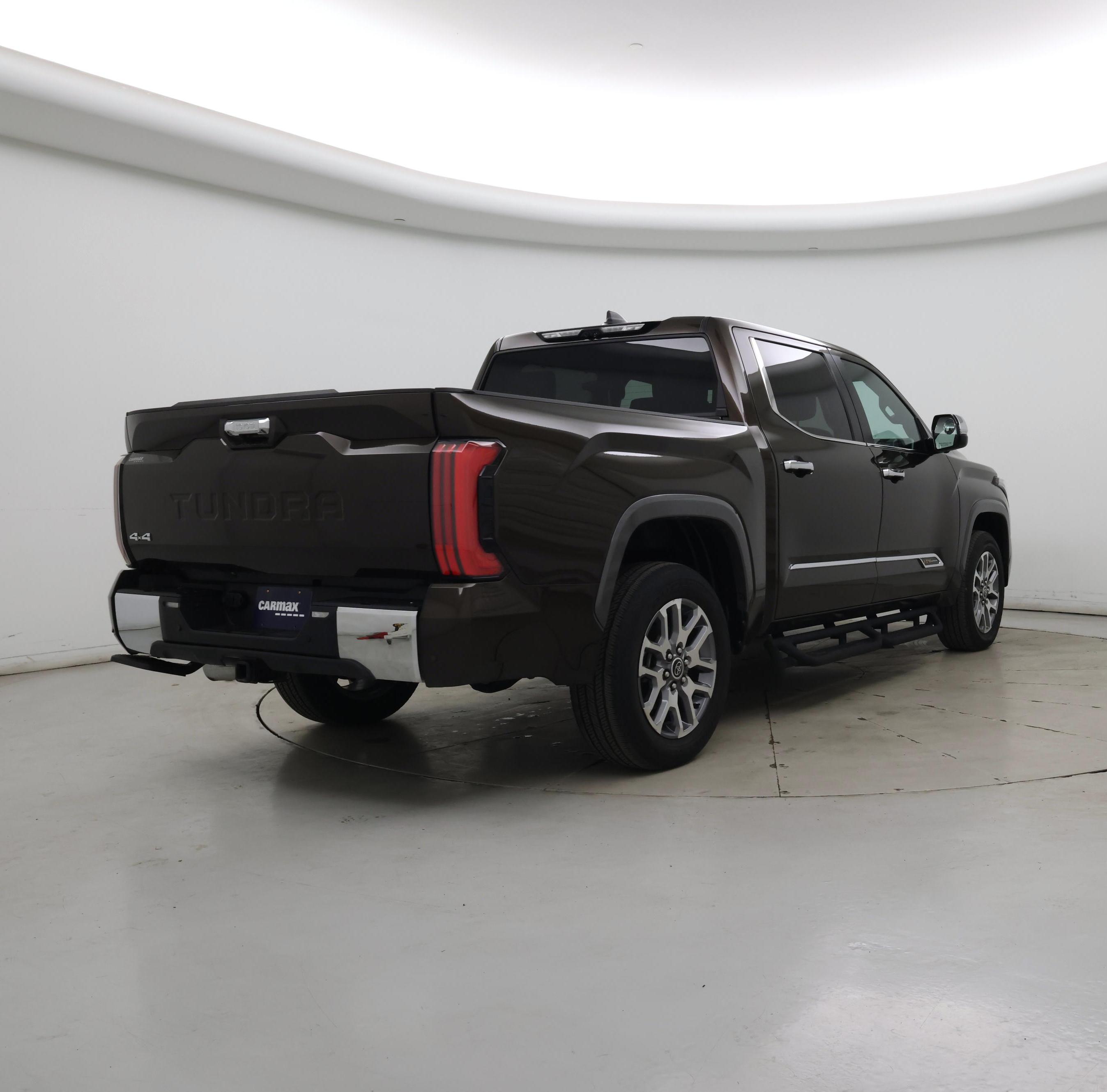 Thumbnail: 2024 Toyota Tundra - 8